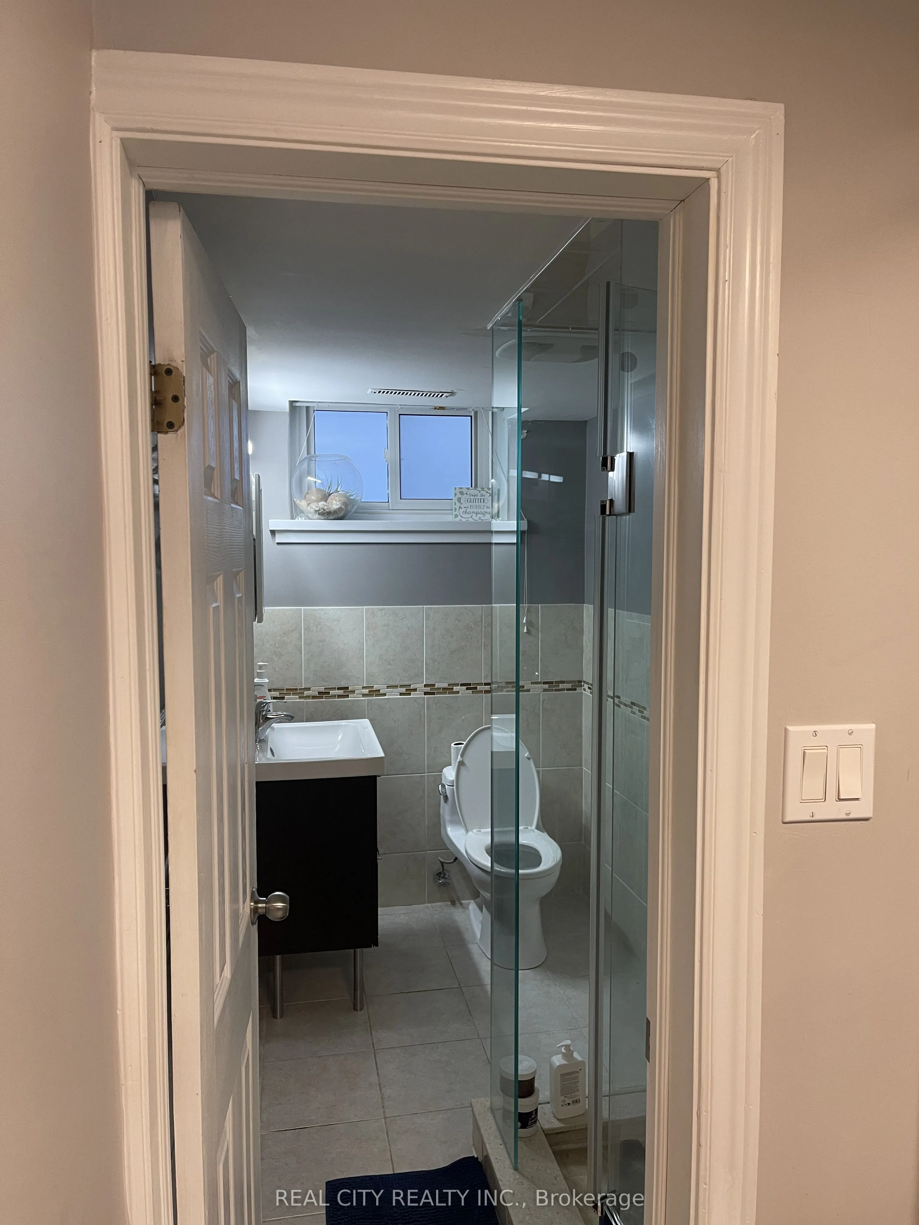 47 Ladyslipper Court