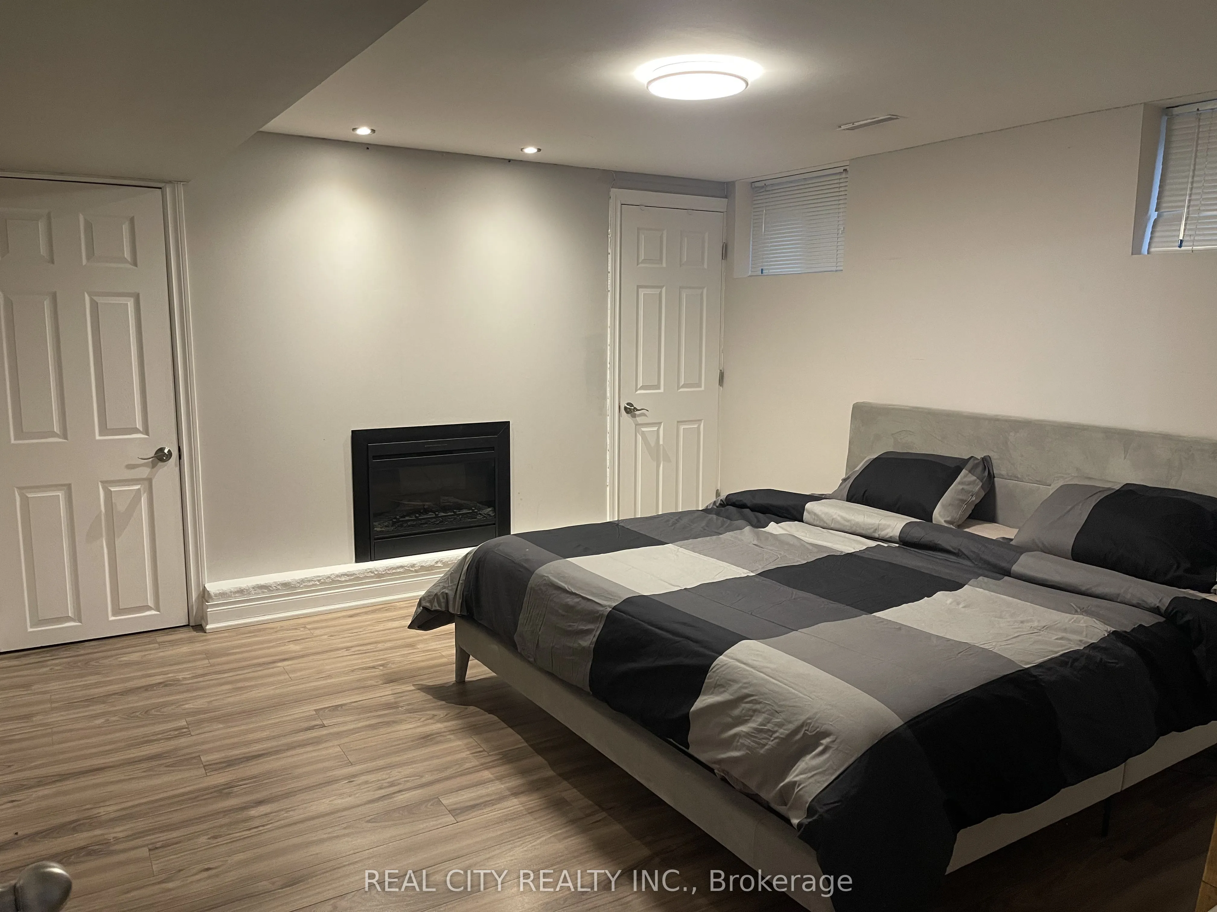 47 Ladyslipper Court
