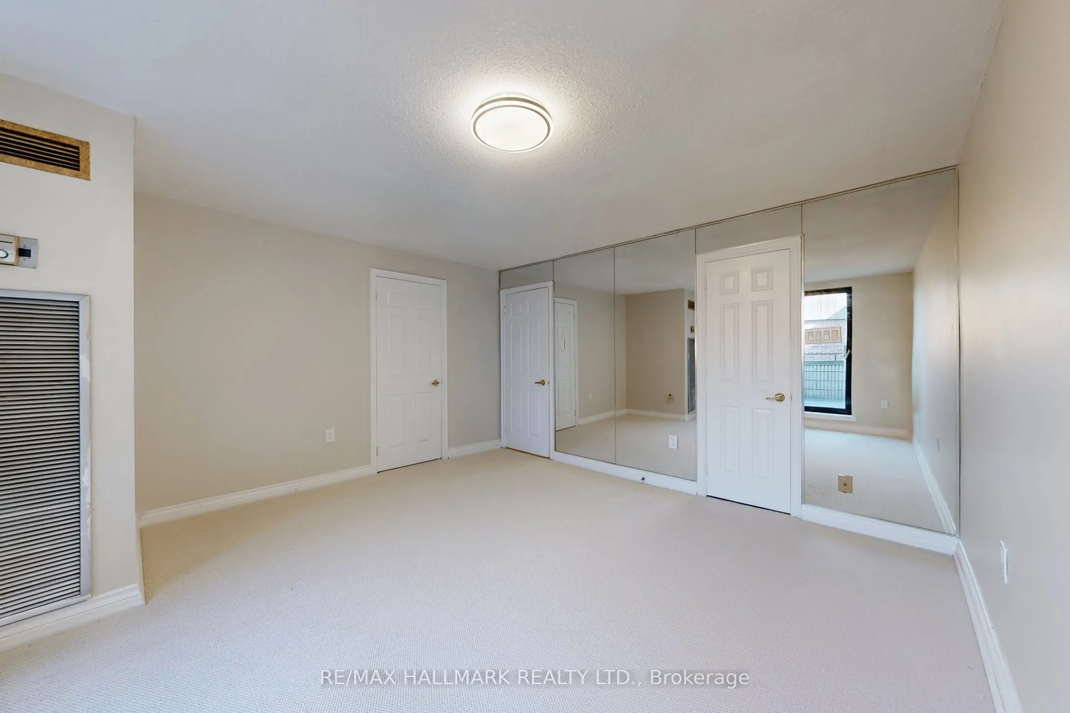 16 Elgin Street #316
