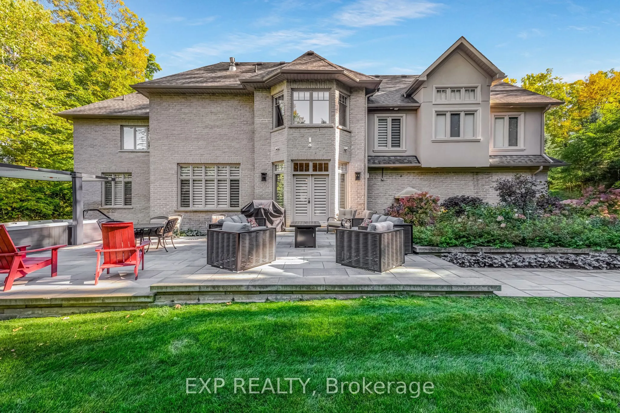 19 Glenhill Trail