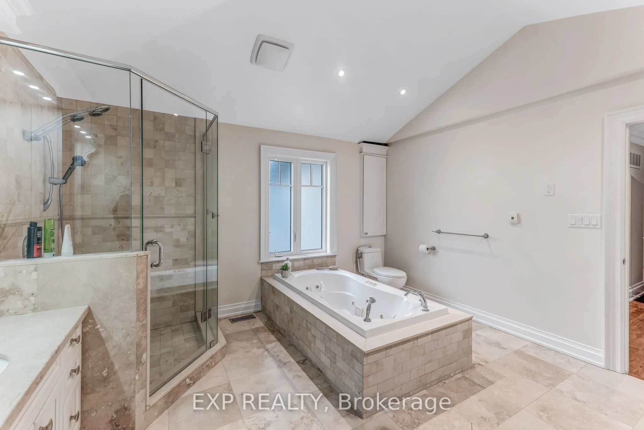 19 Glenhill Trail