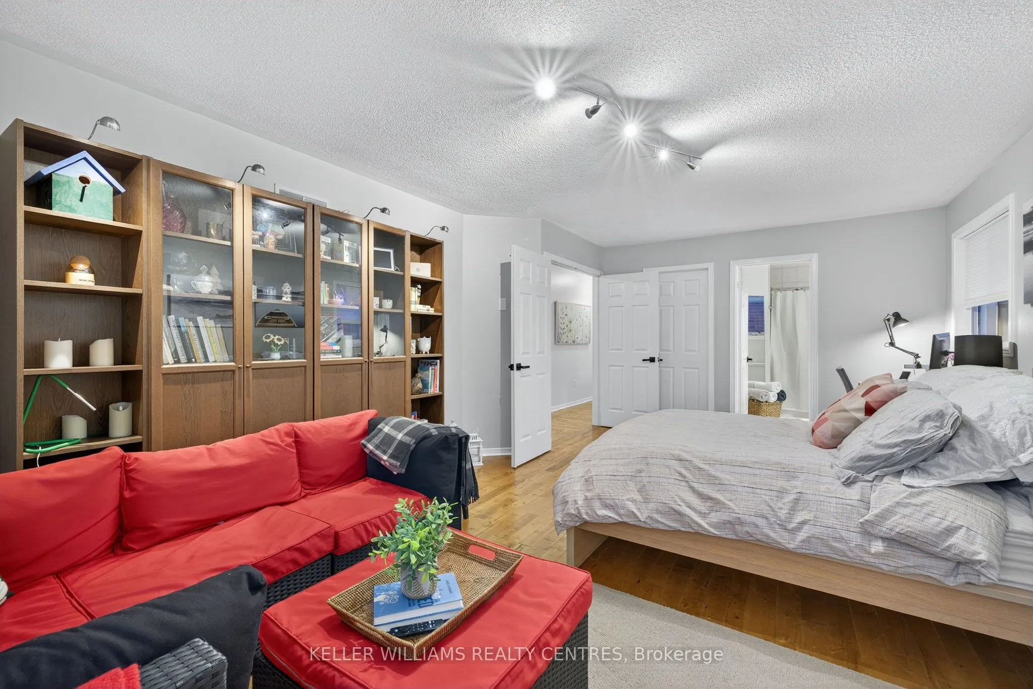 84 Loraview Lane