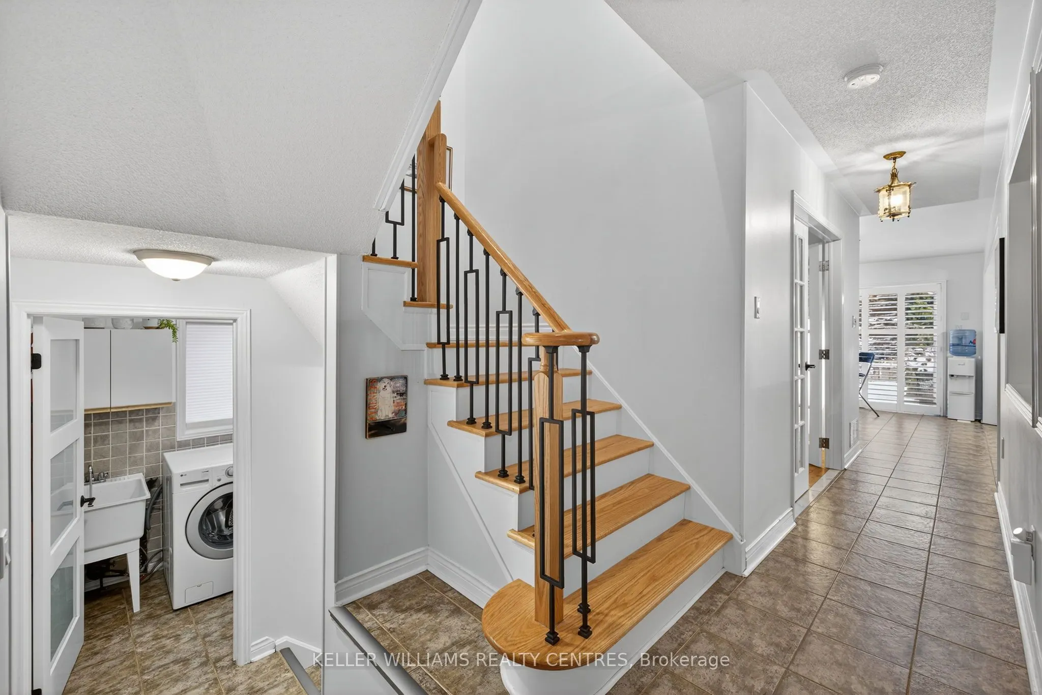 84 Loraview Lane