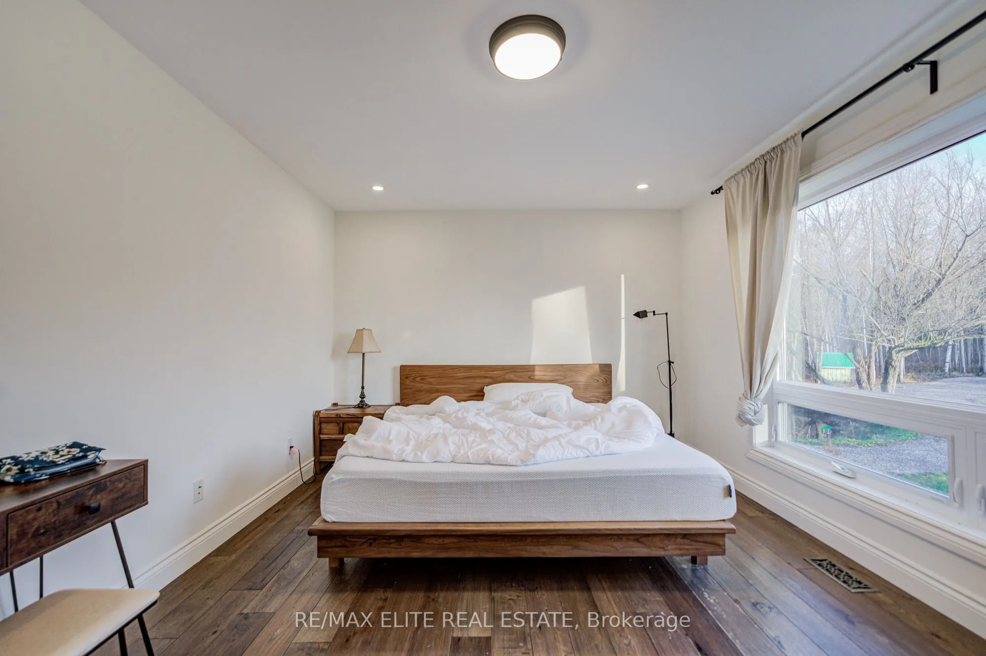 4909 Holborn Road