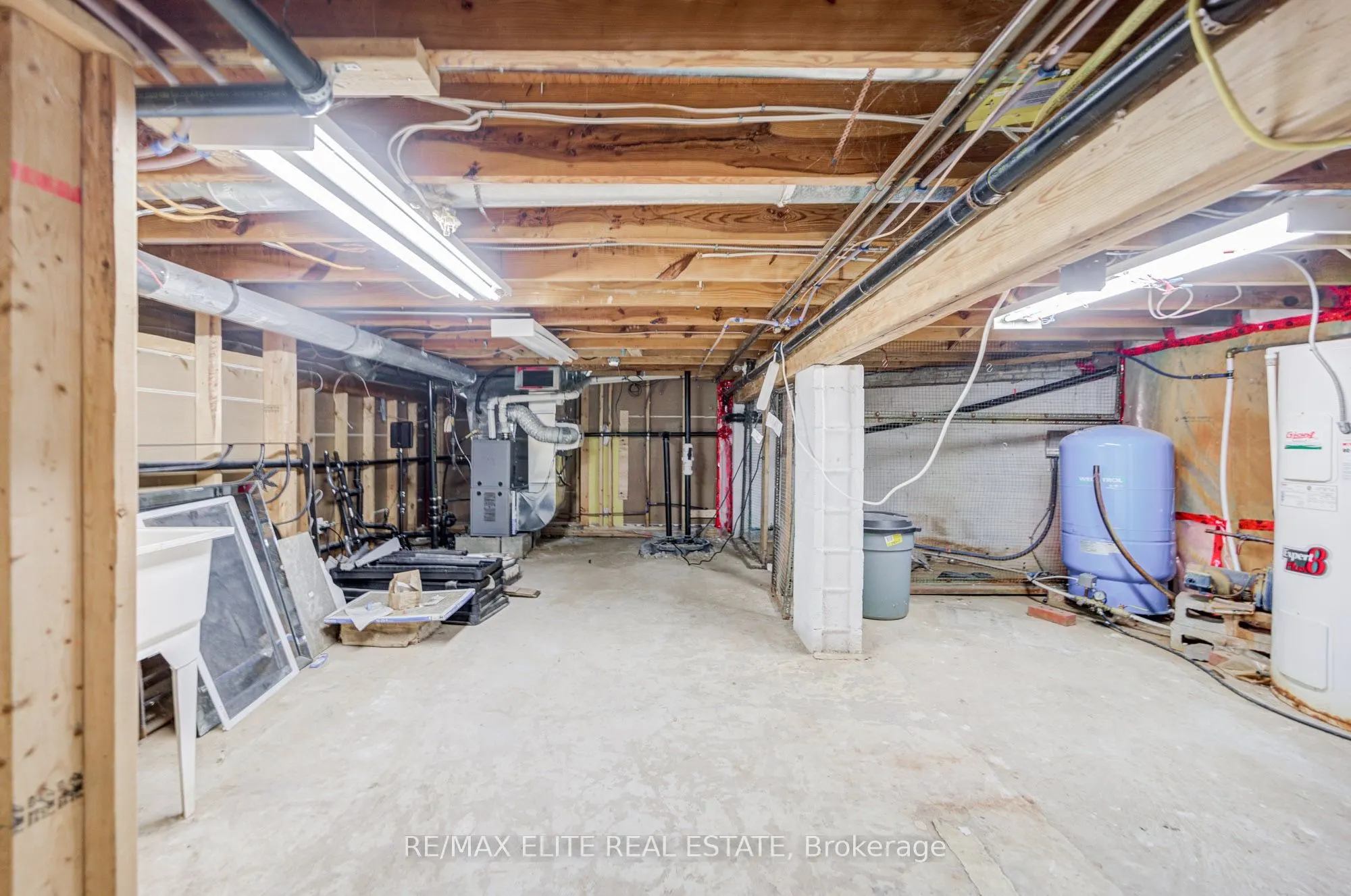 4909 Holborn Road