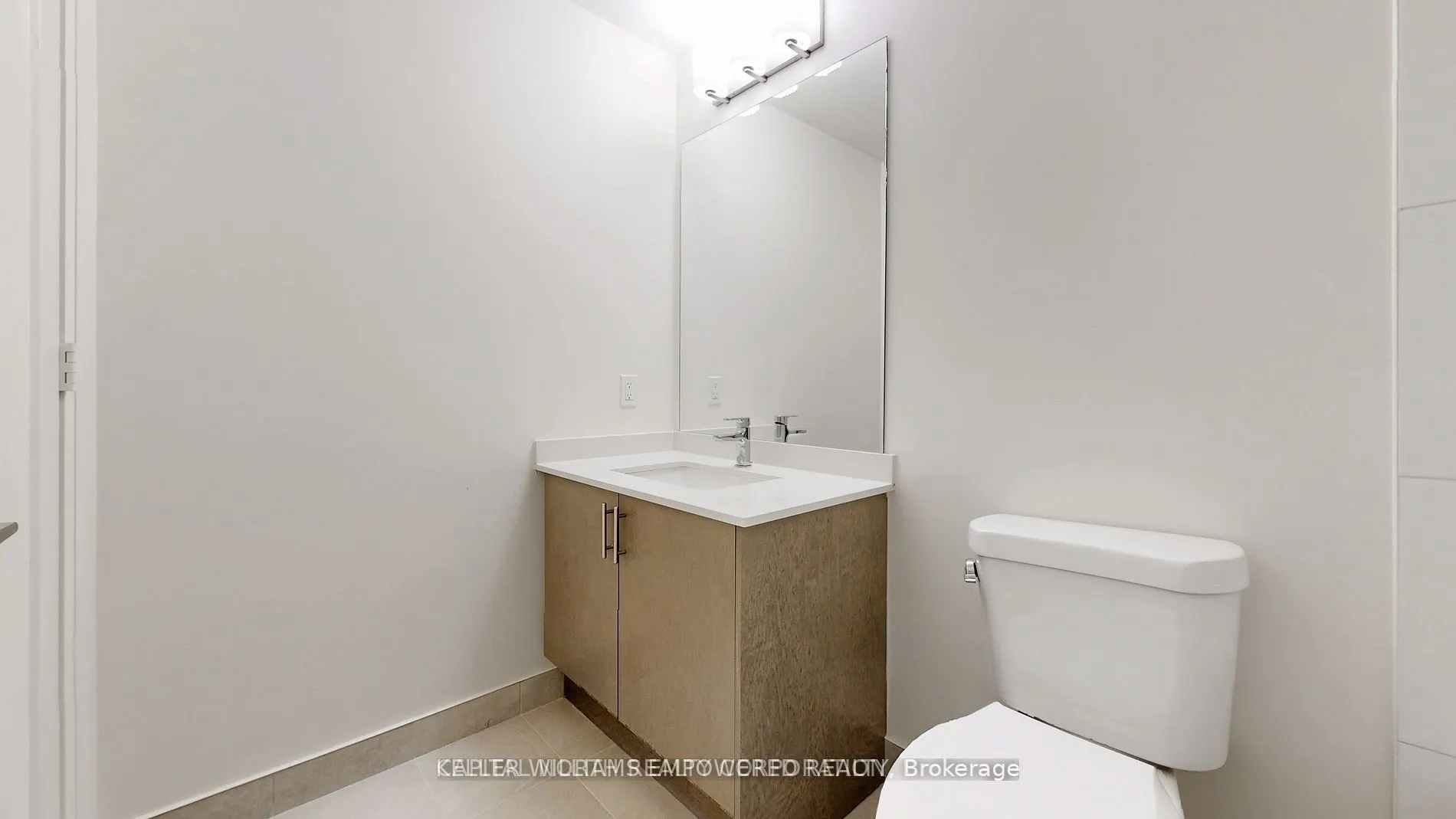 8960 Jane Street #328