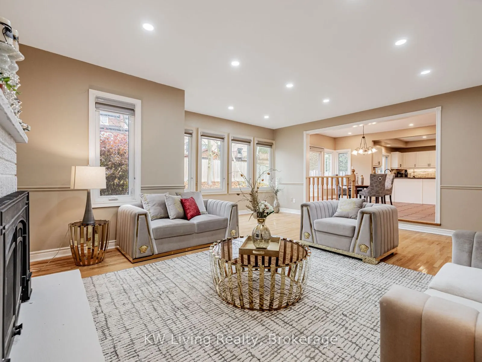 959 Lockwood Circle