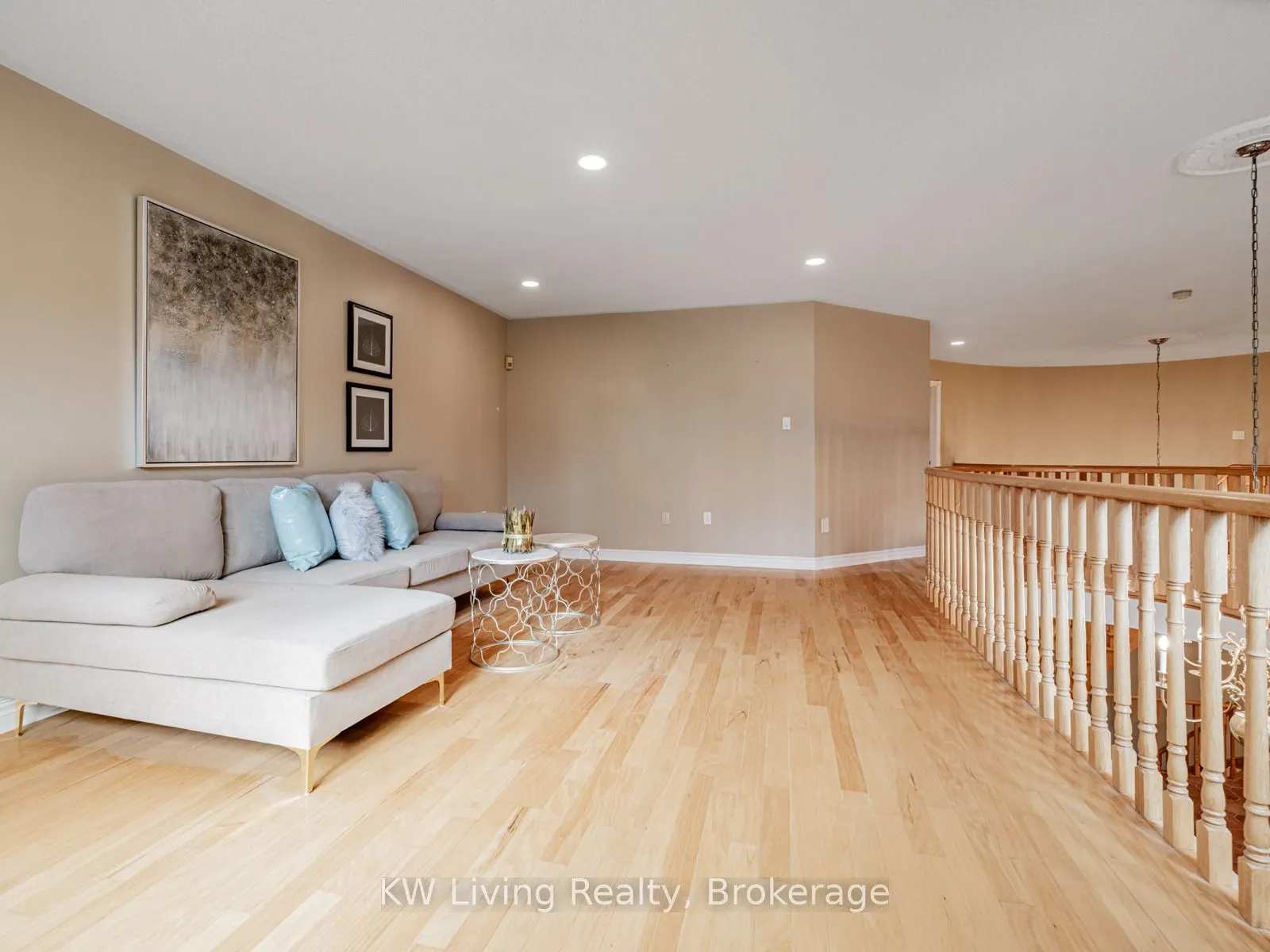 959 Lockwood Circle