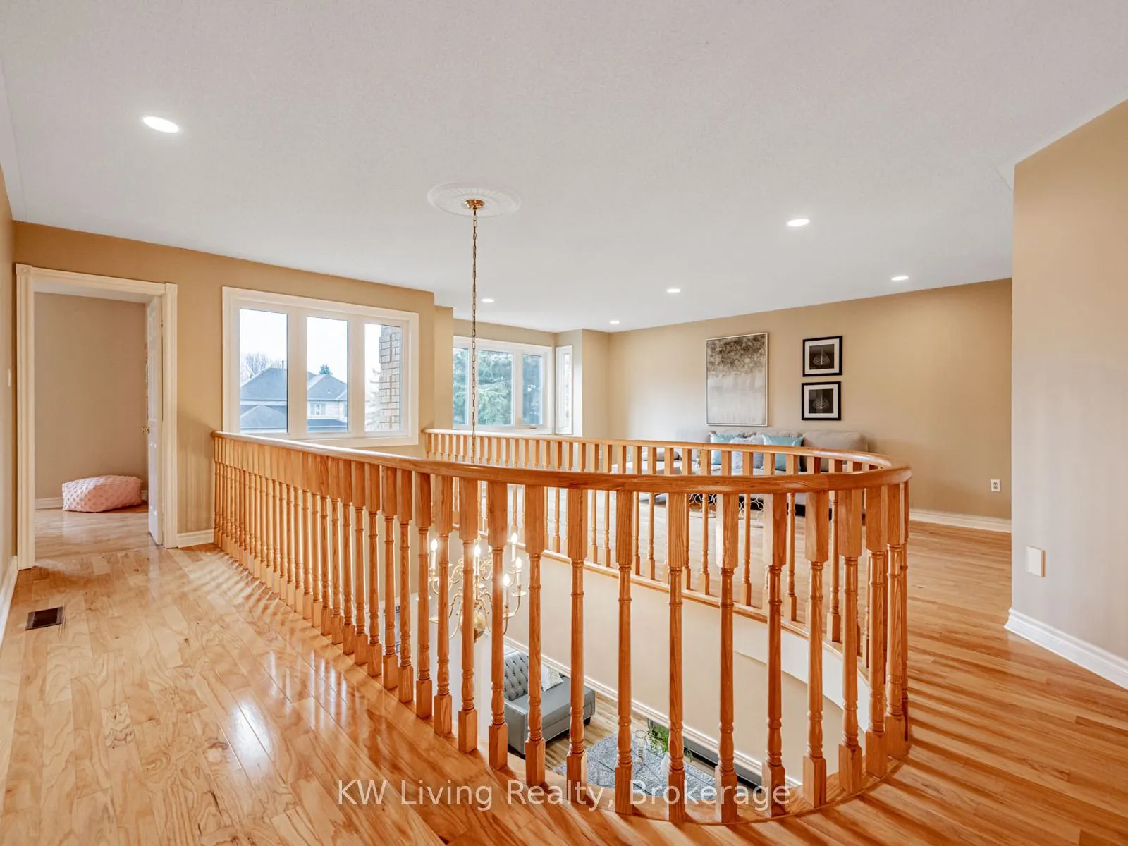 959 Lockwood Circle