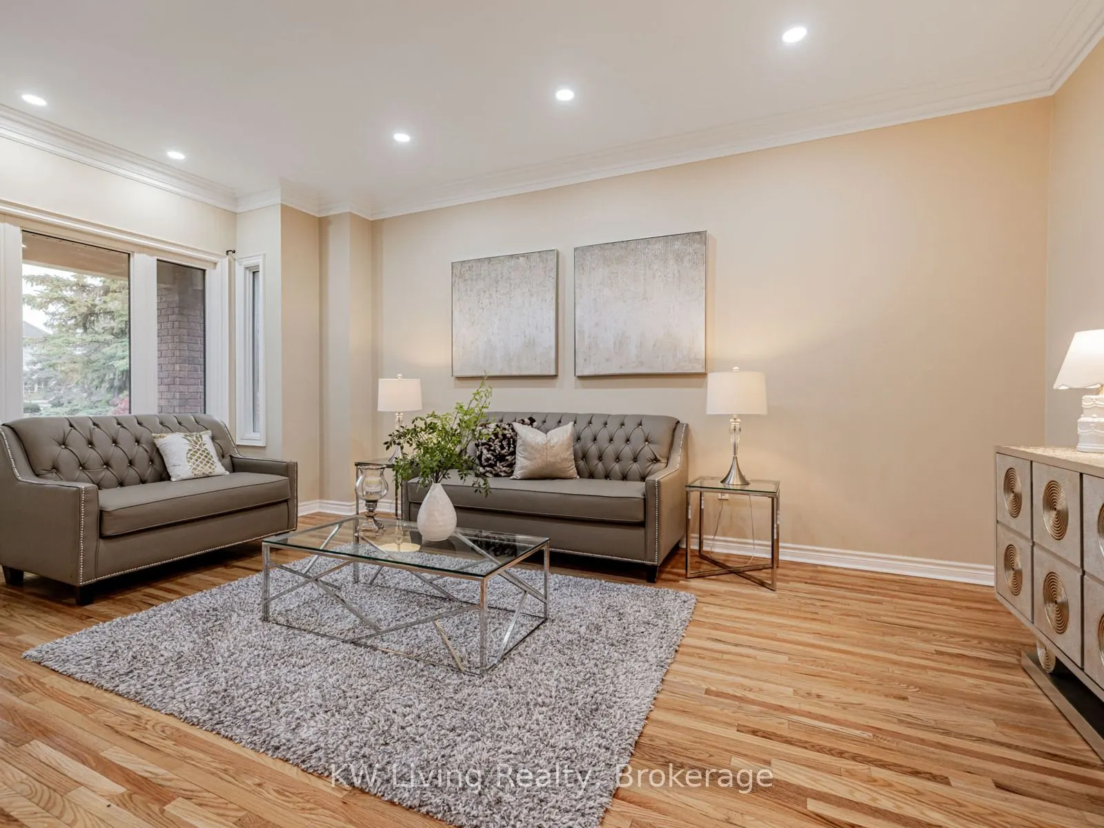 959 Lockwood Circle
