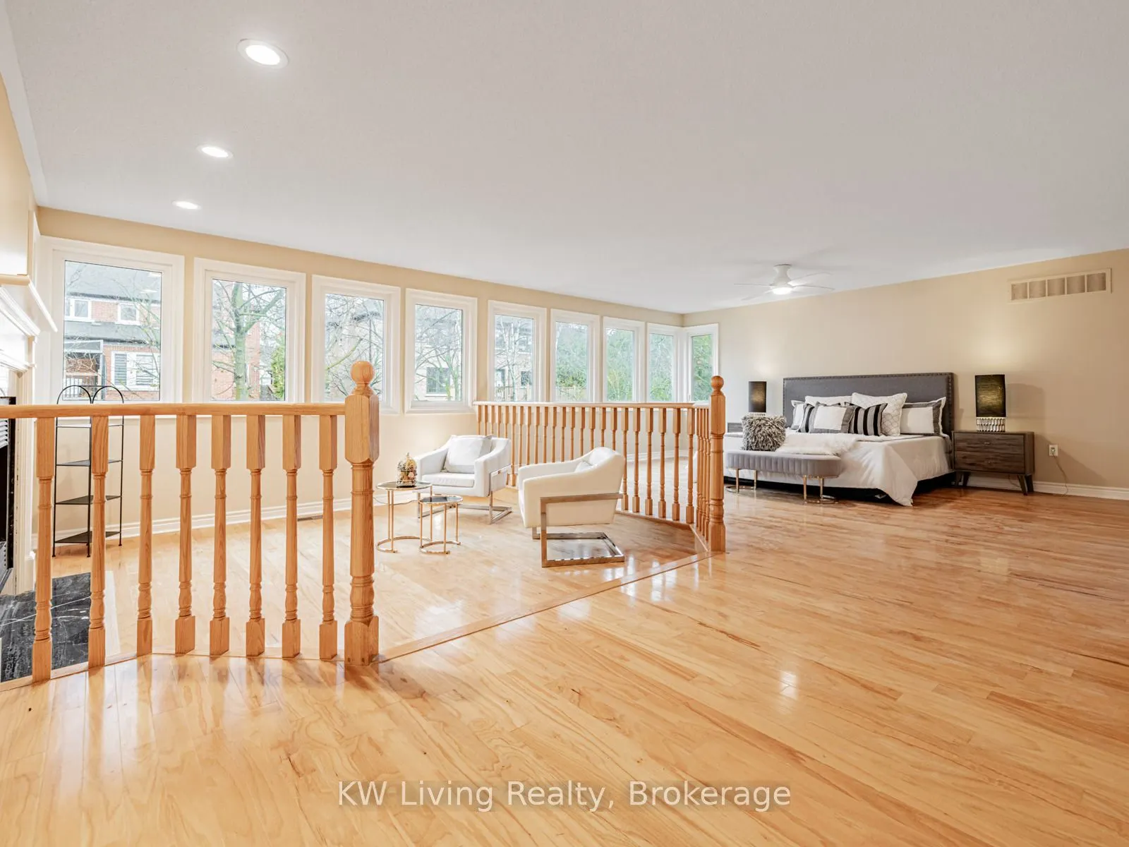 959 Lockwood Circle