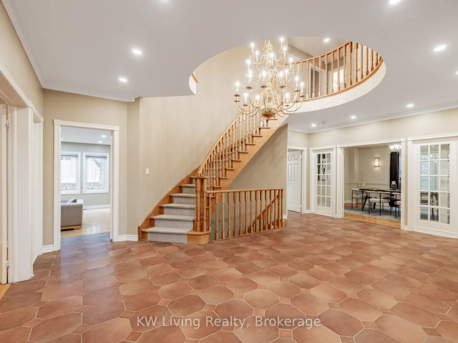959 Lockwood Circle