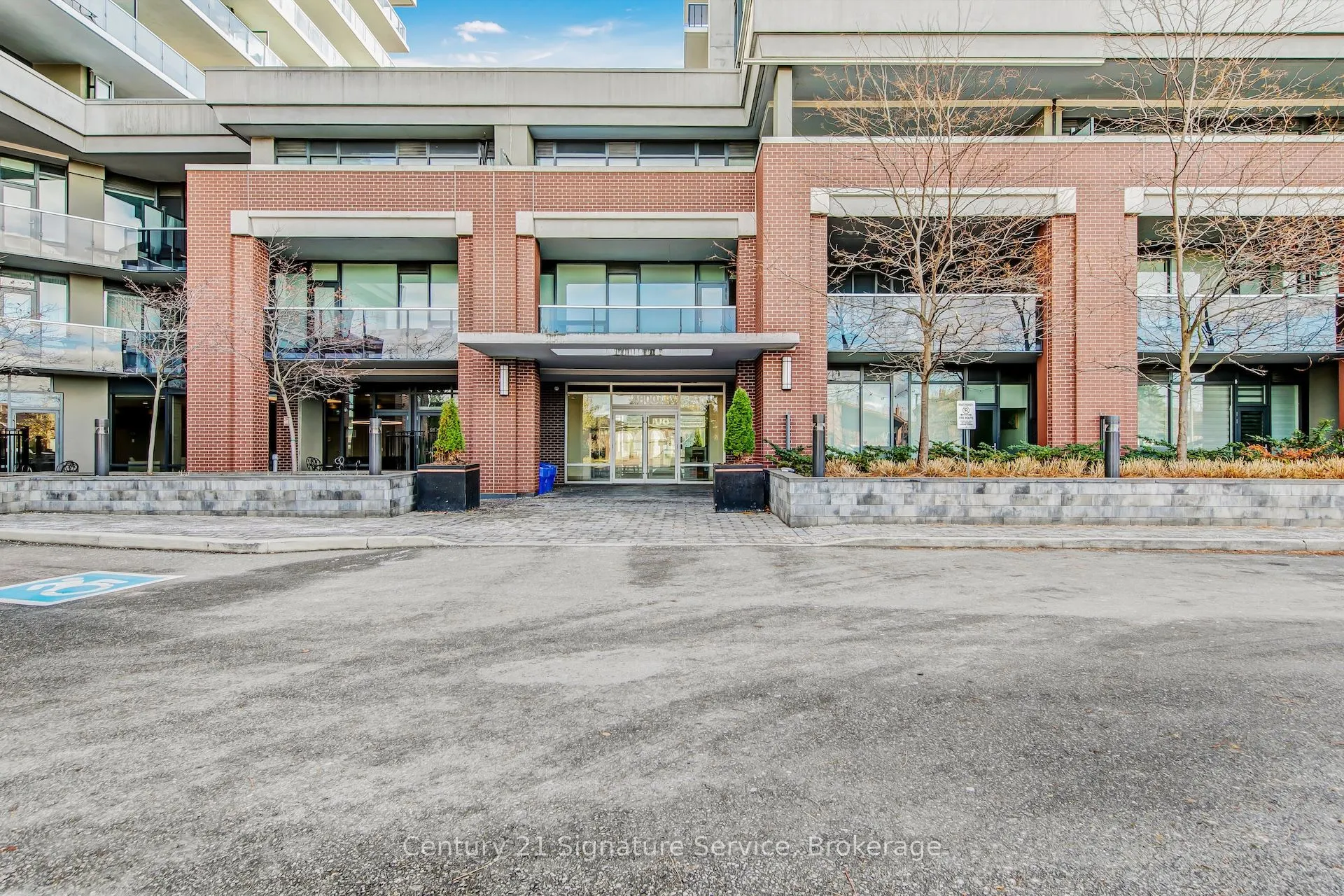 4800 Highway 7 #117