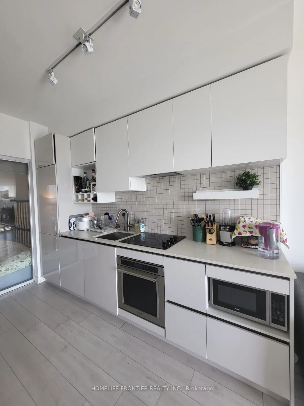 950 Portage Parkway #5807