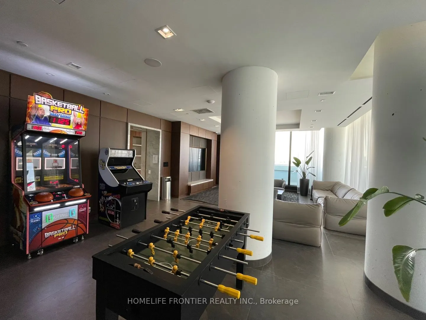 950 Portage Parkway #5807