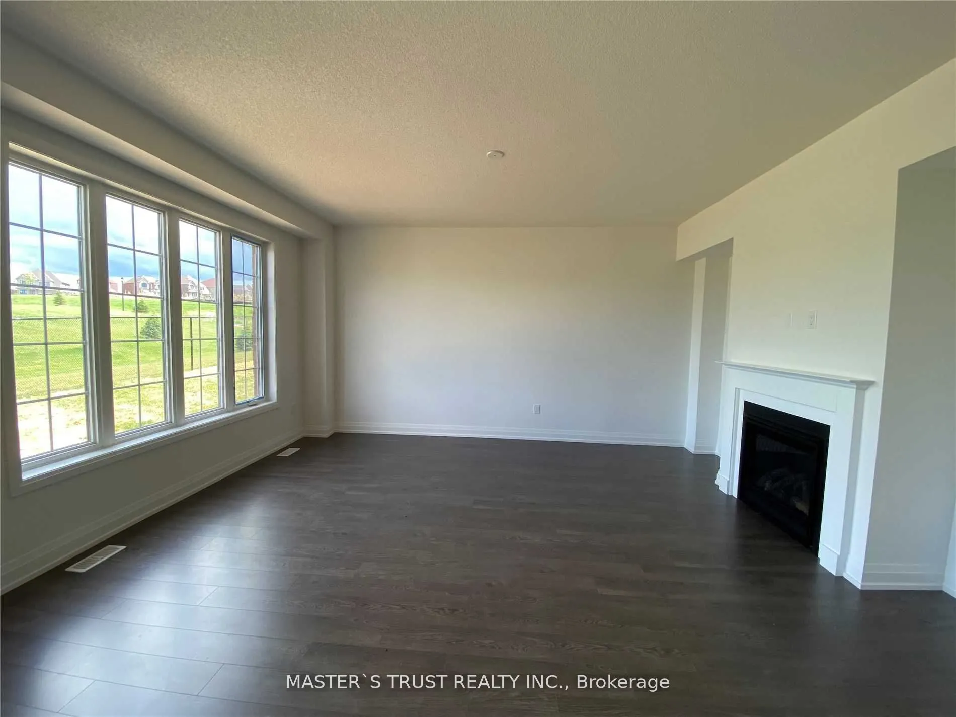 102 Frank Kelly Drive
