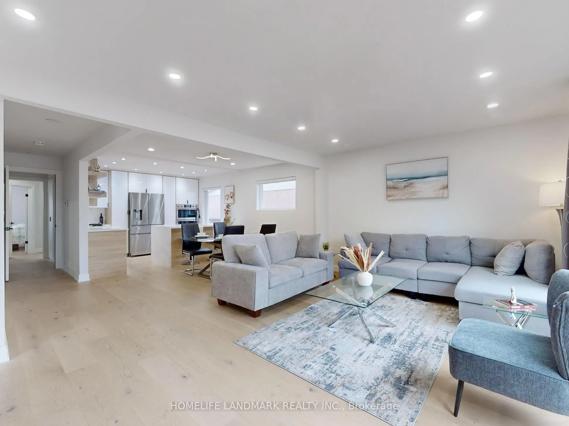 31 Henderson Avenue