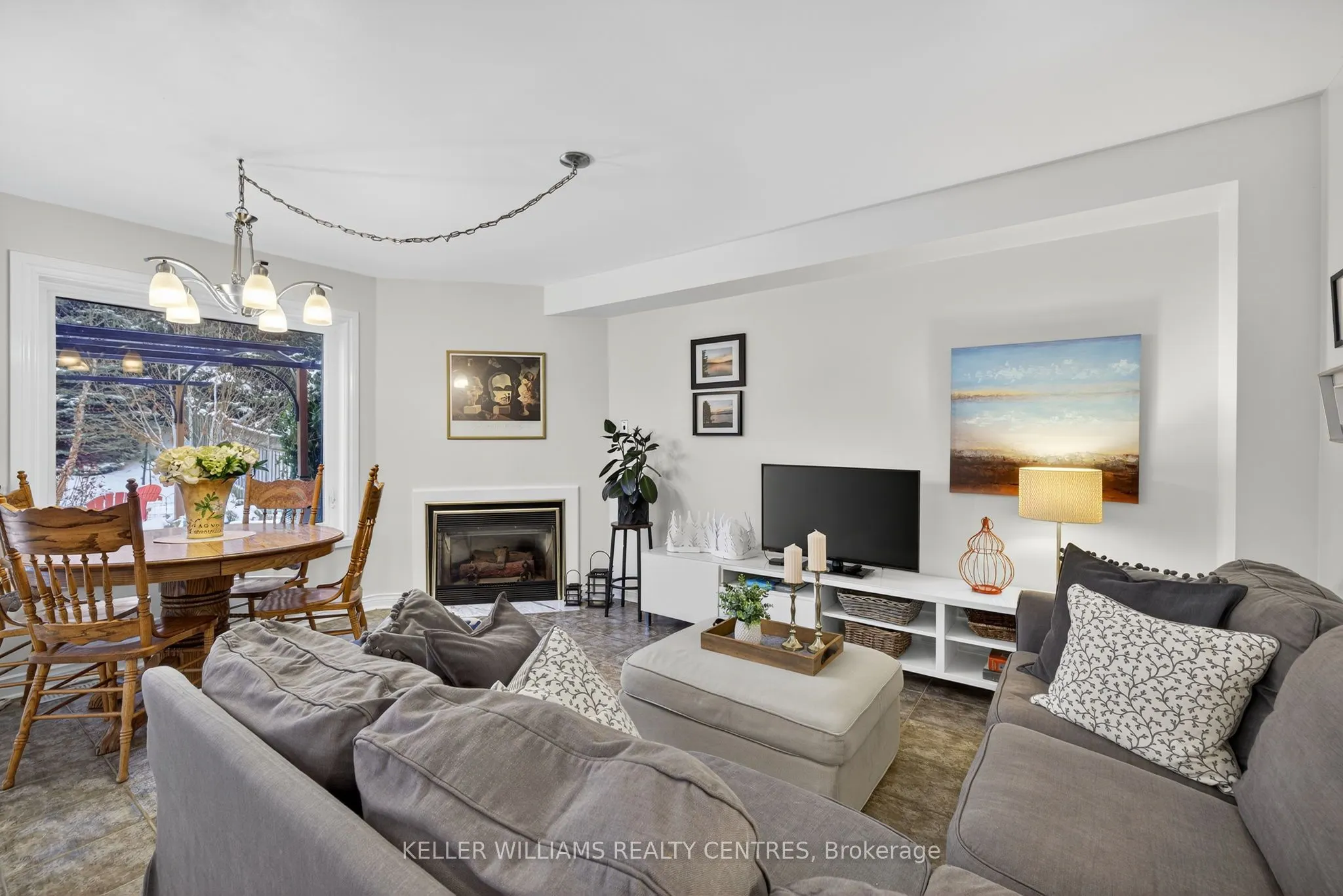 84 Loraview Lane