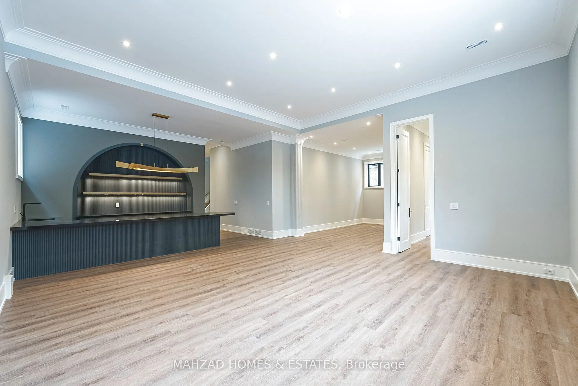 28 Scott Drive