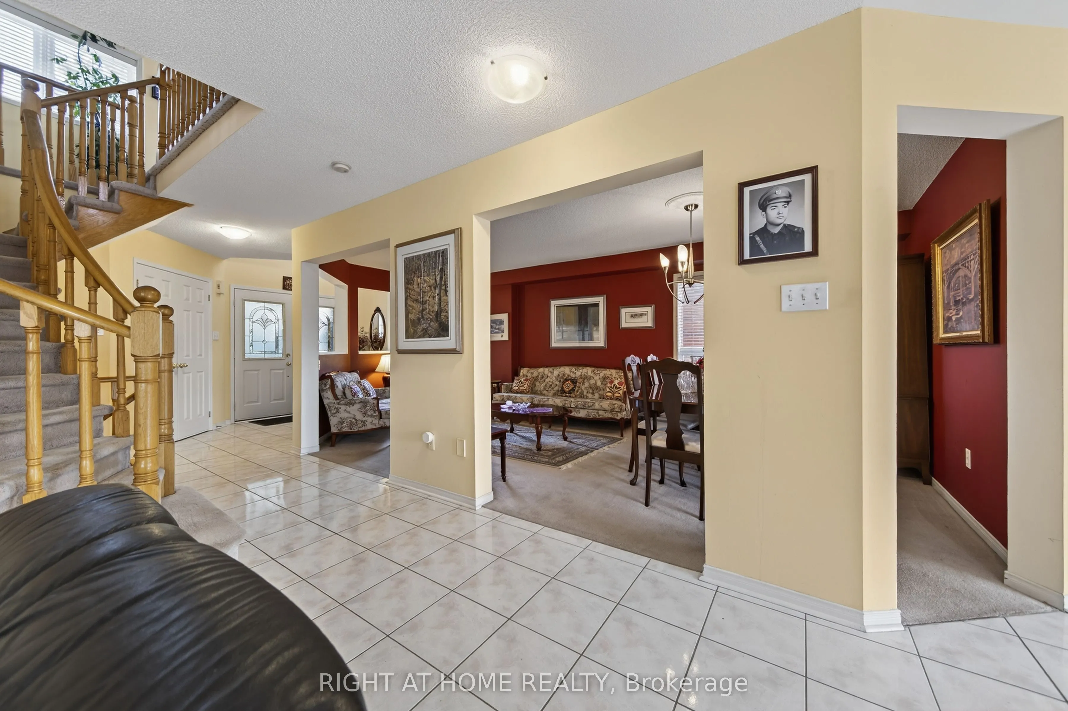 1338 Vincent Crescent