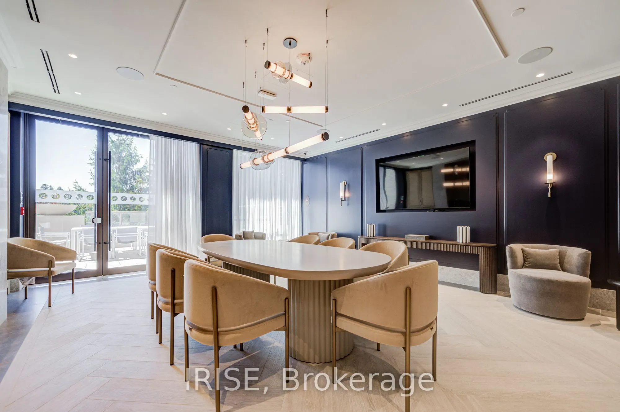 397 Royal Orchard Boulevard #708