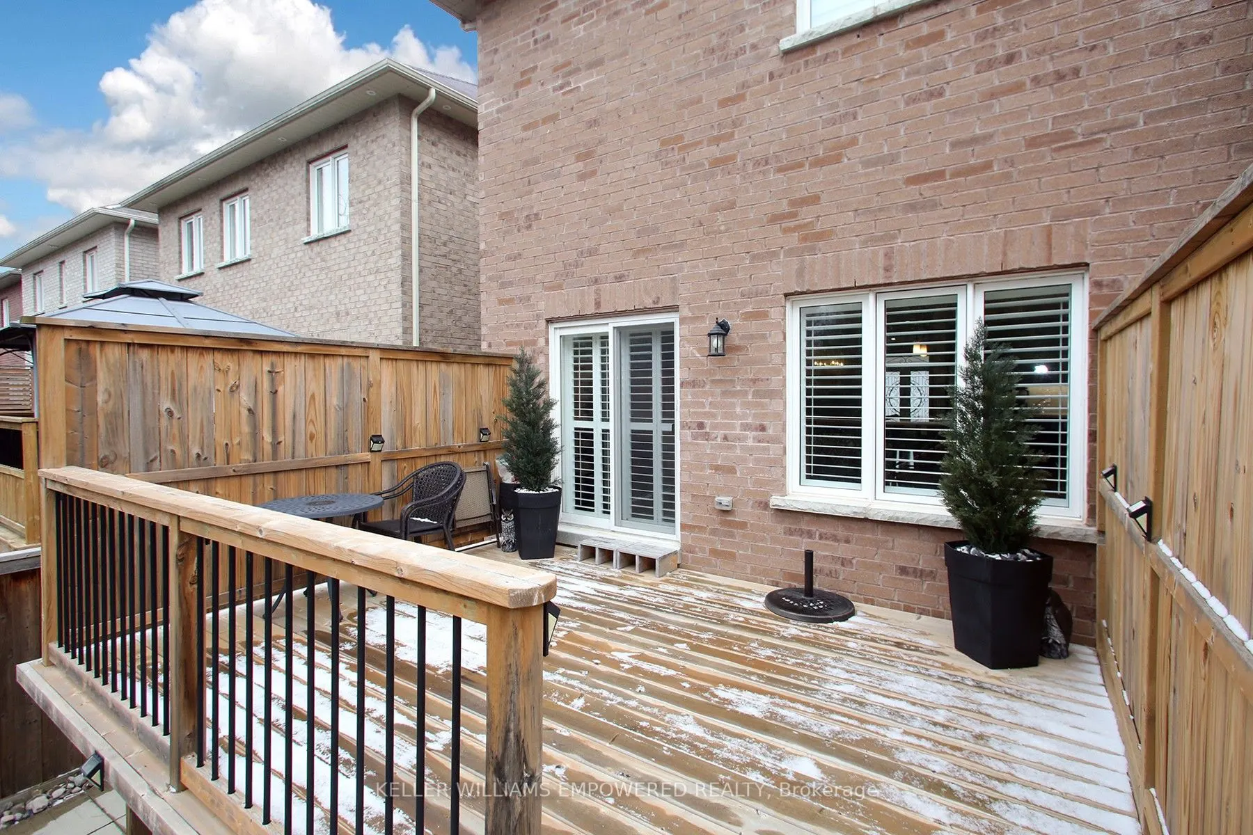 50 Prosser Crescent