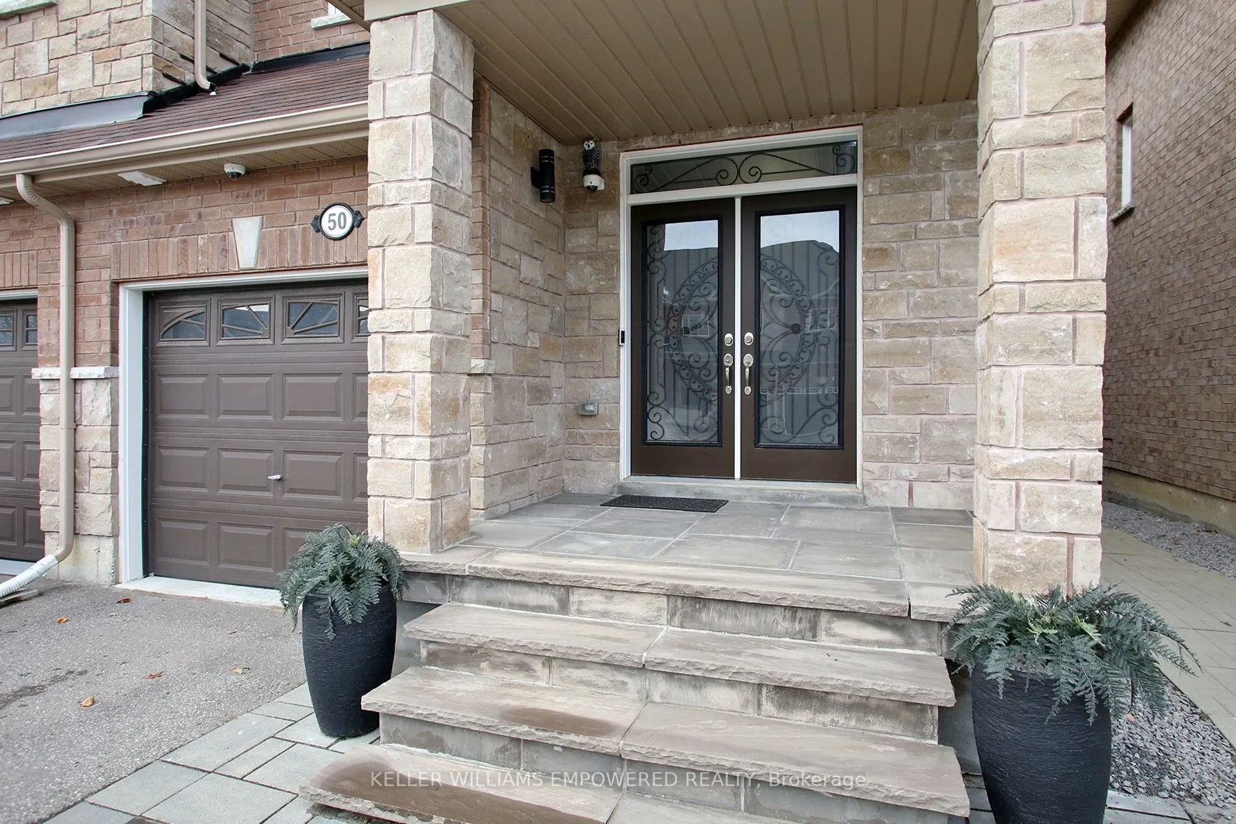 50 Prosser Crescent