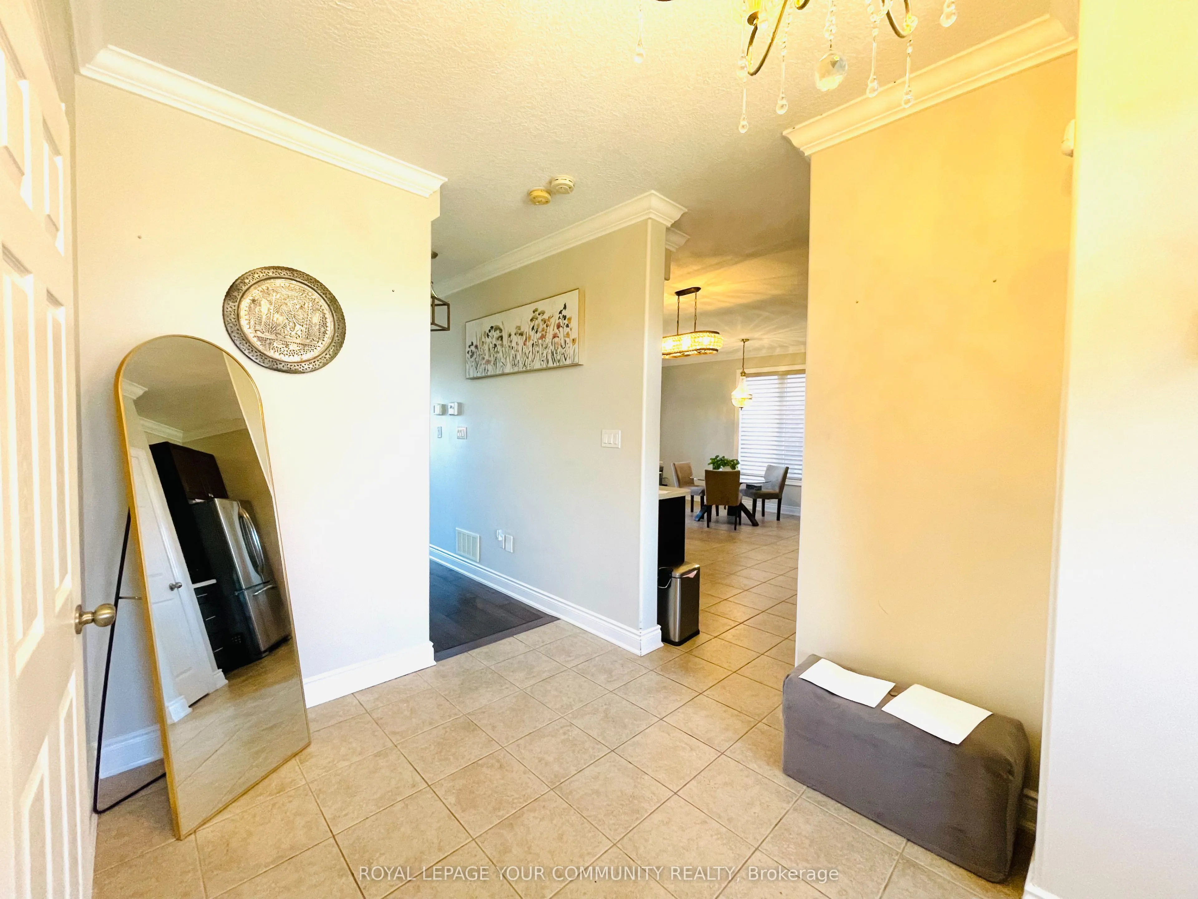 996 Booth Avenue