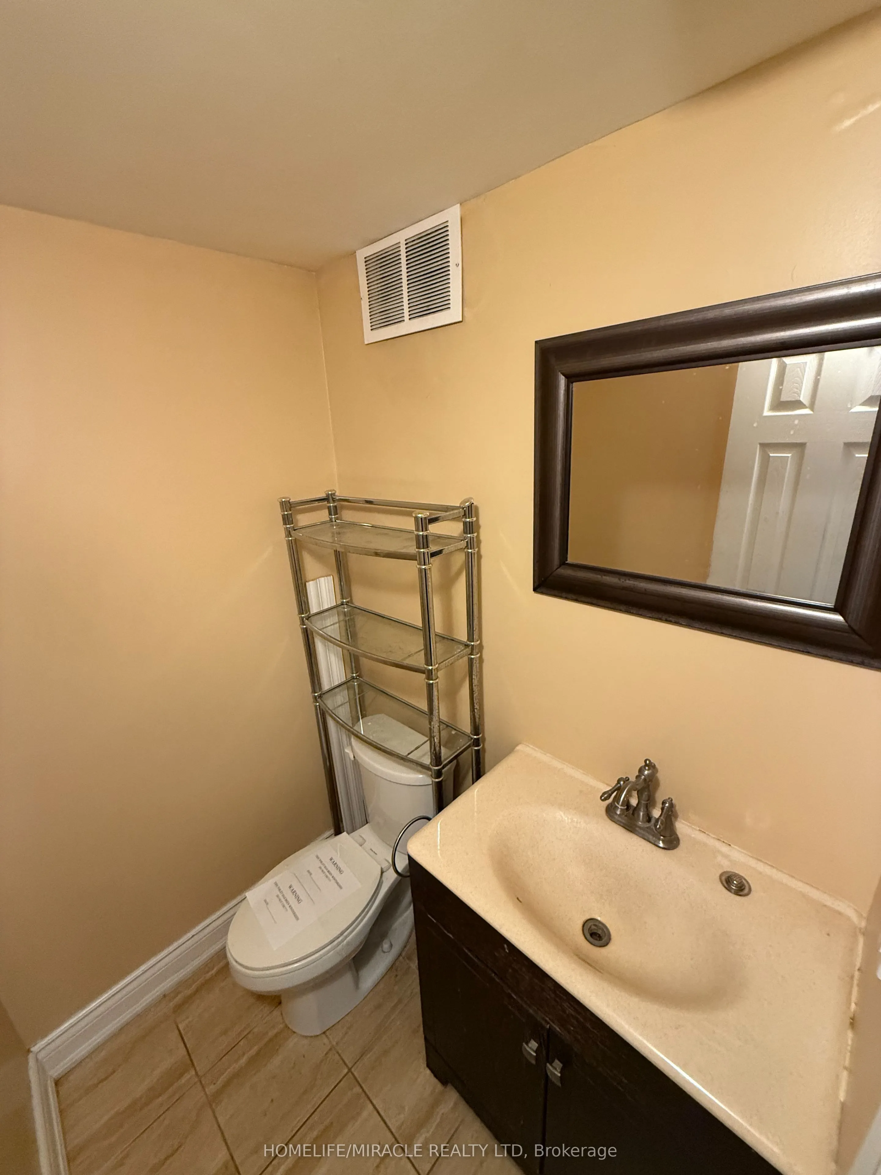 10 Yorkton Boulevard