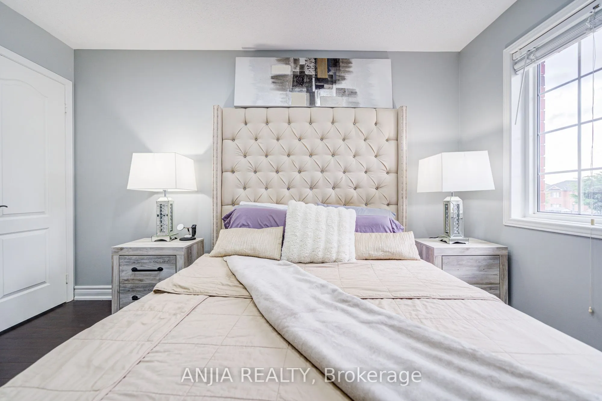 10 Ida Jane Grove