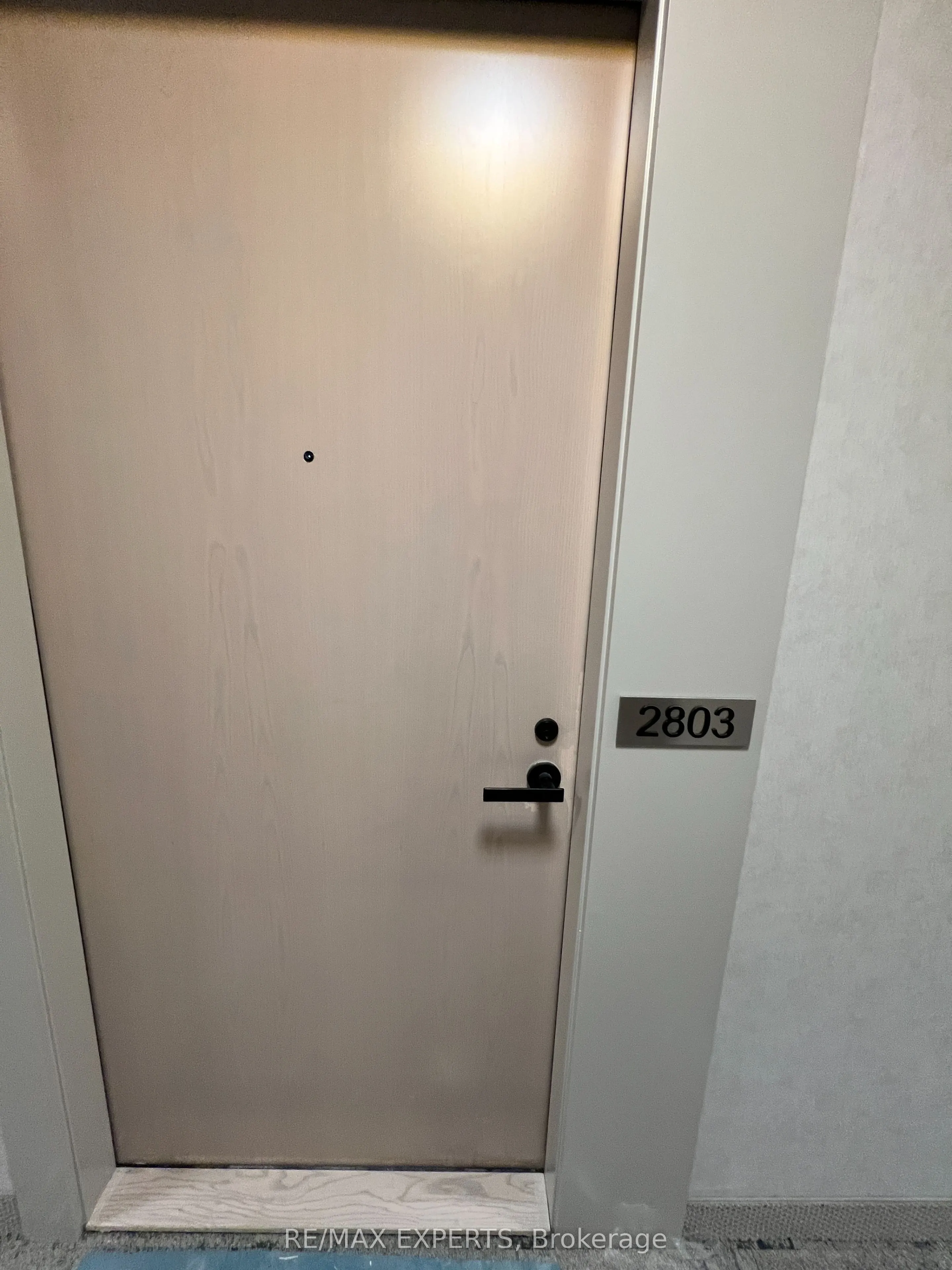 8 Interchange Way #2803