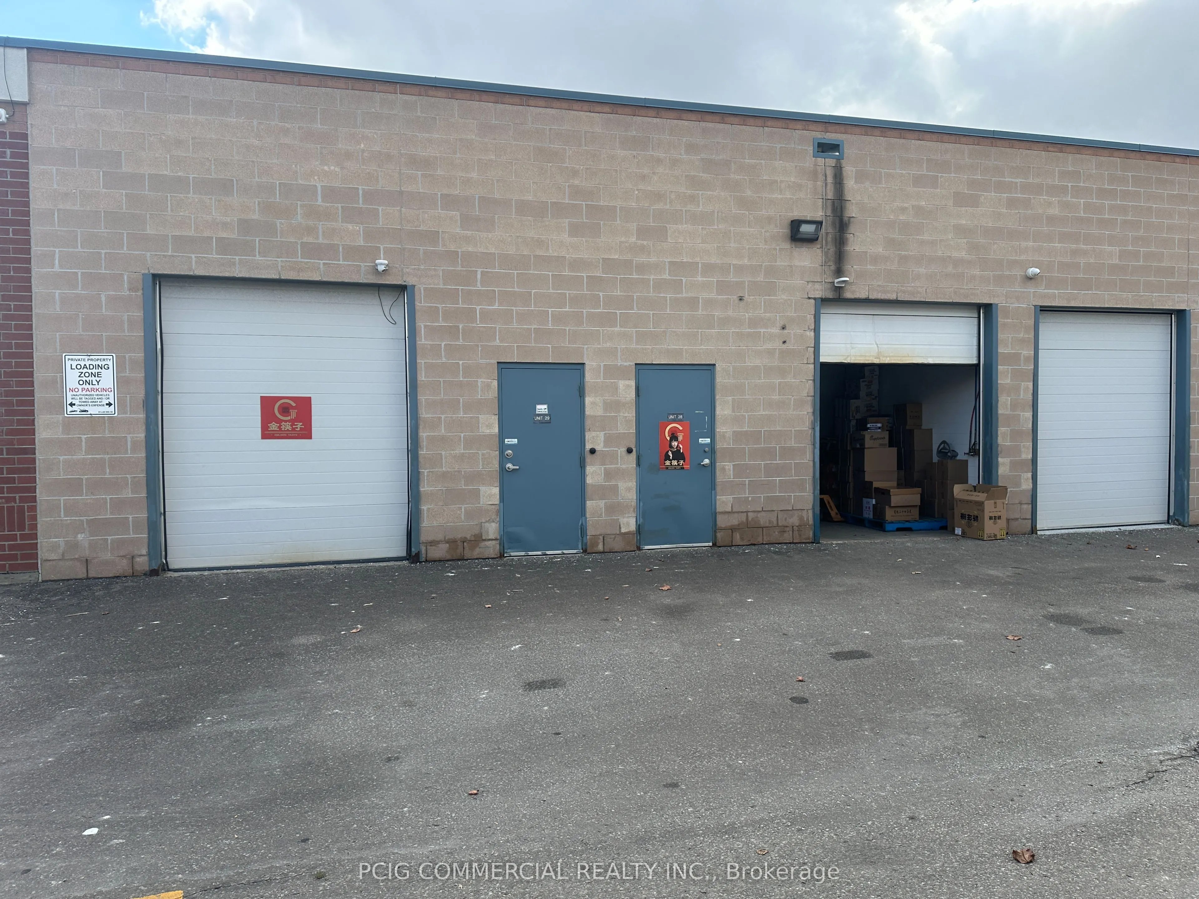 21 Fairburn Drive #28/29