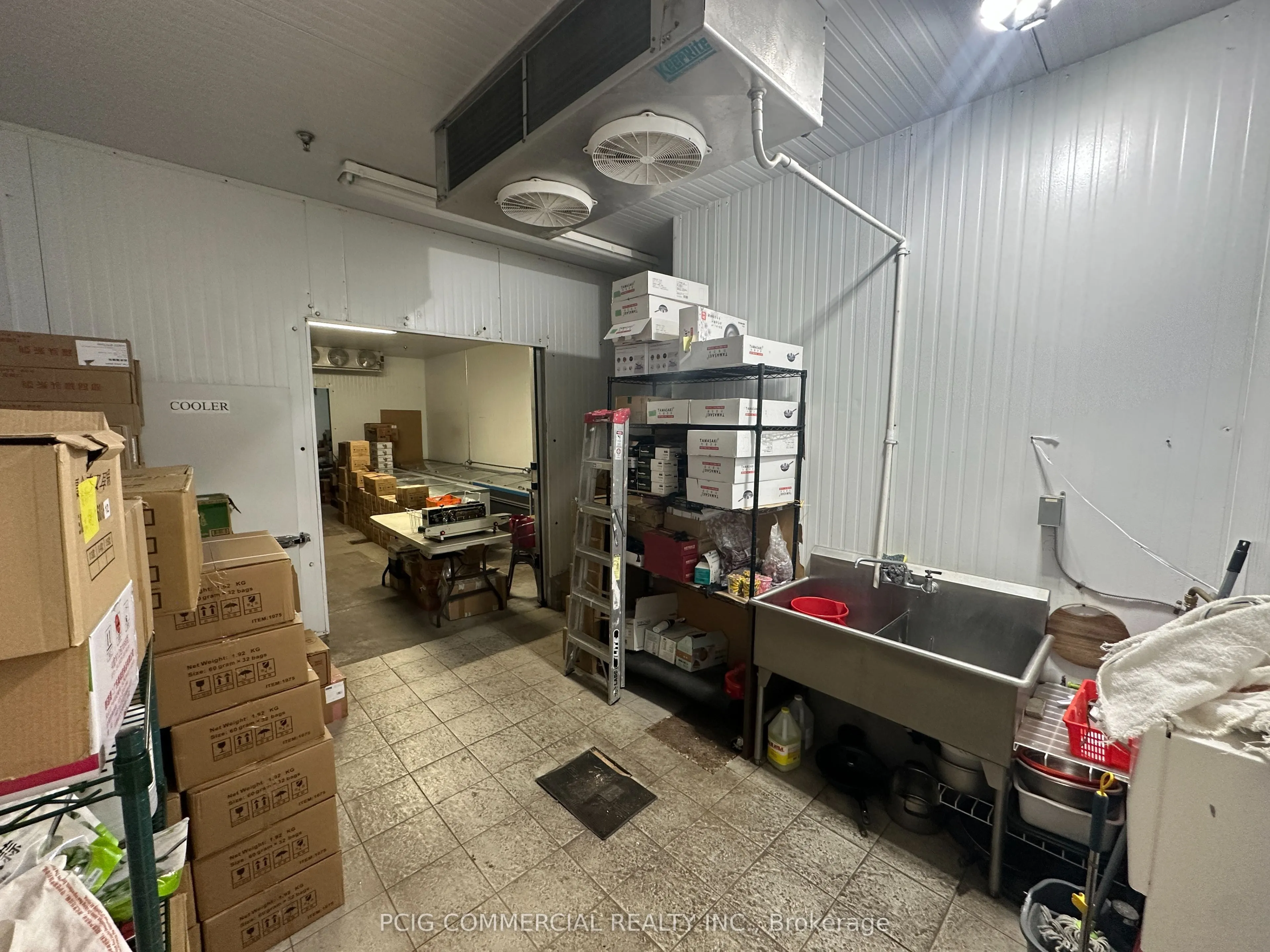 21 Fairburn Drive #28/29