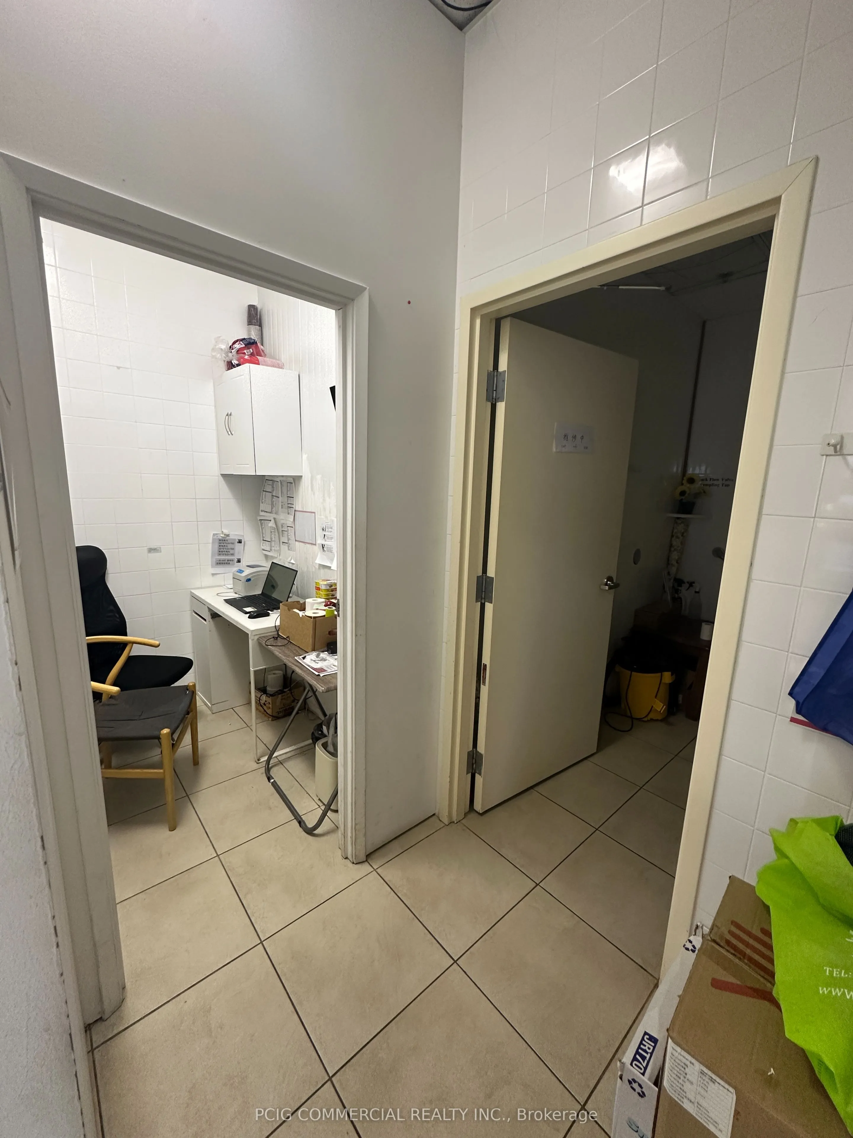 21 Fairburn Drive #28/29