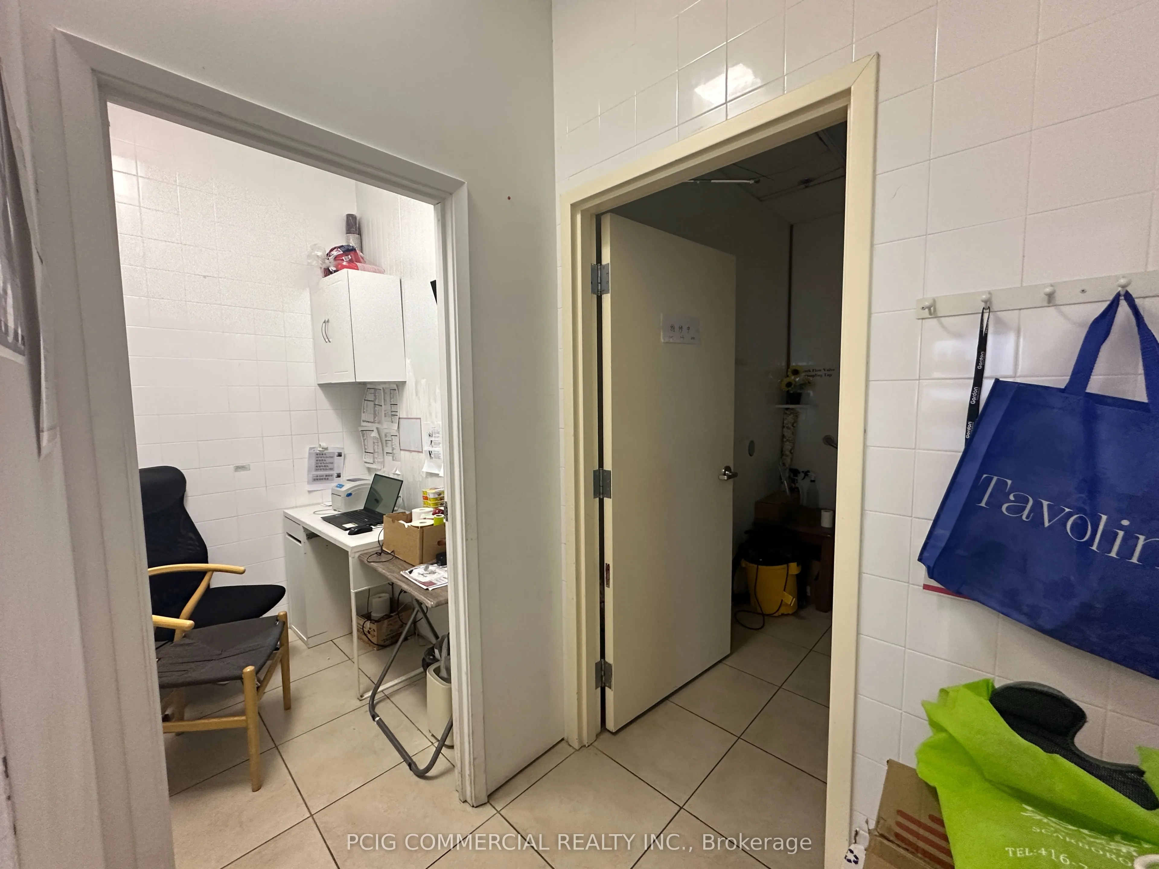 21 Fairburn Drive #28/29