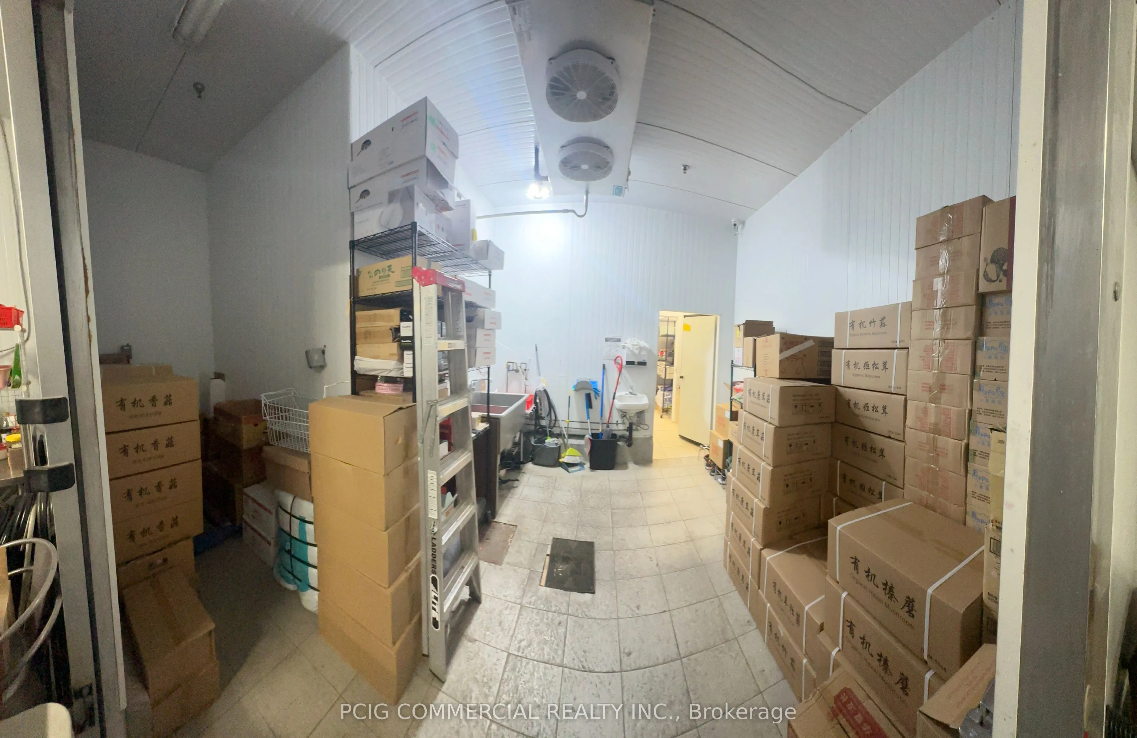 21 Fairburn Drive #28/29