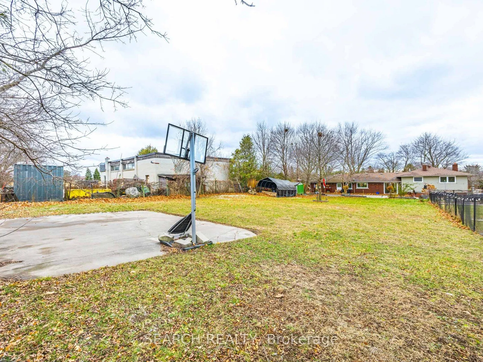 41 Hamilton Drive