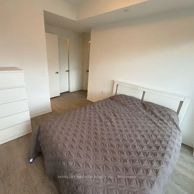 8868 Yonge Street #1006