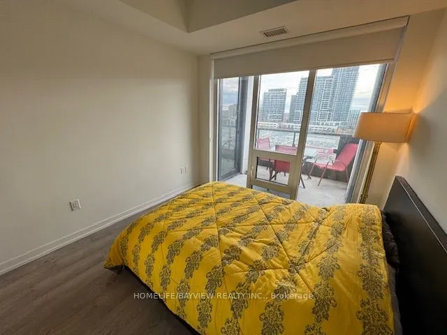 8868 Yonge Street #1006