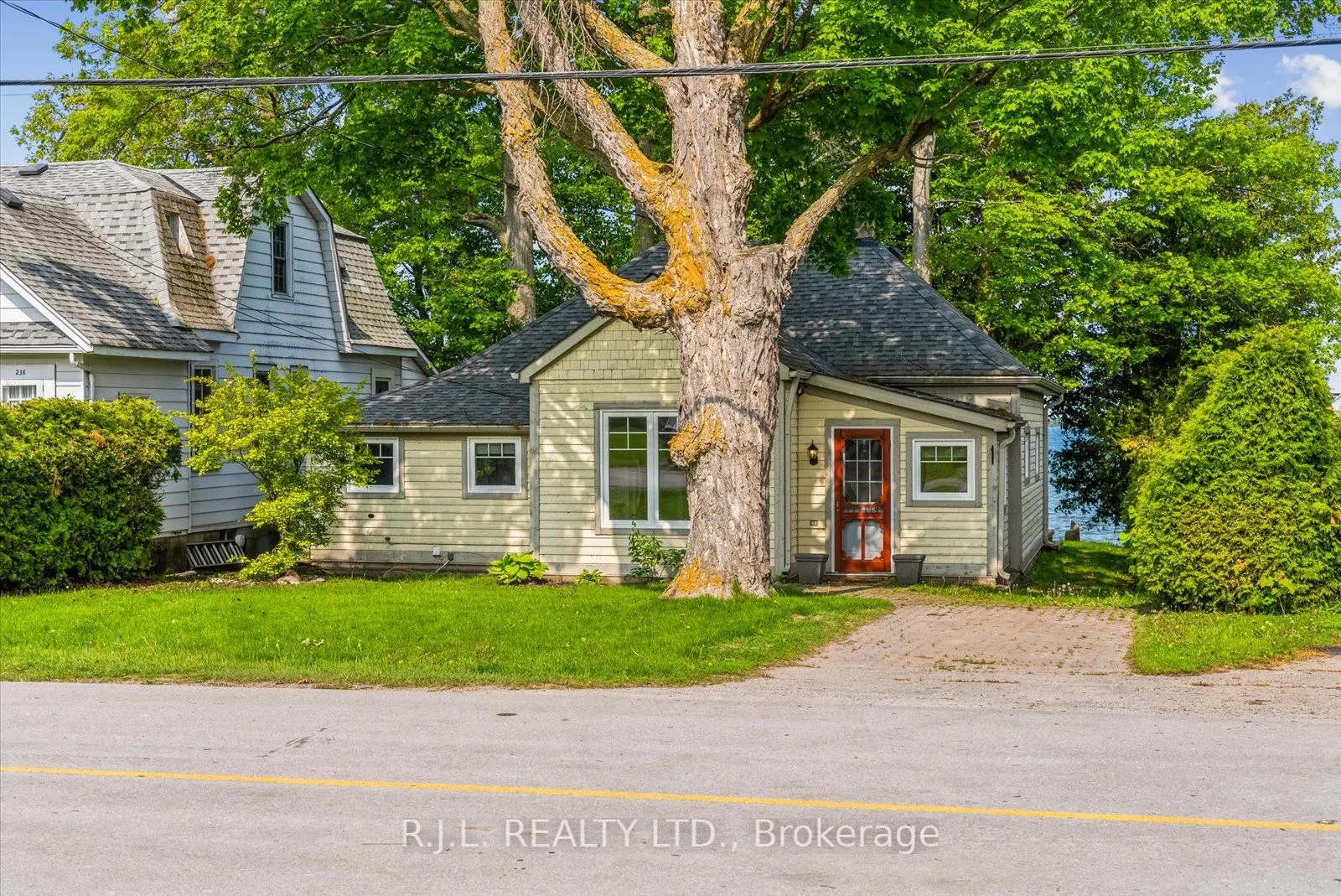 242 Morrison Avenue