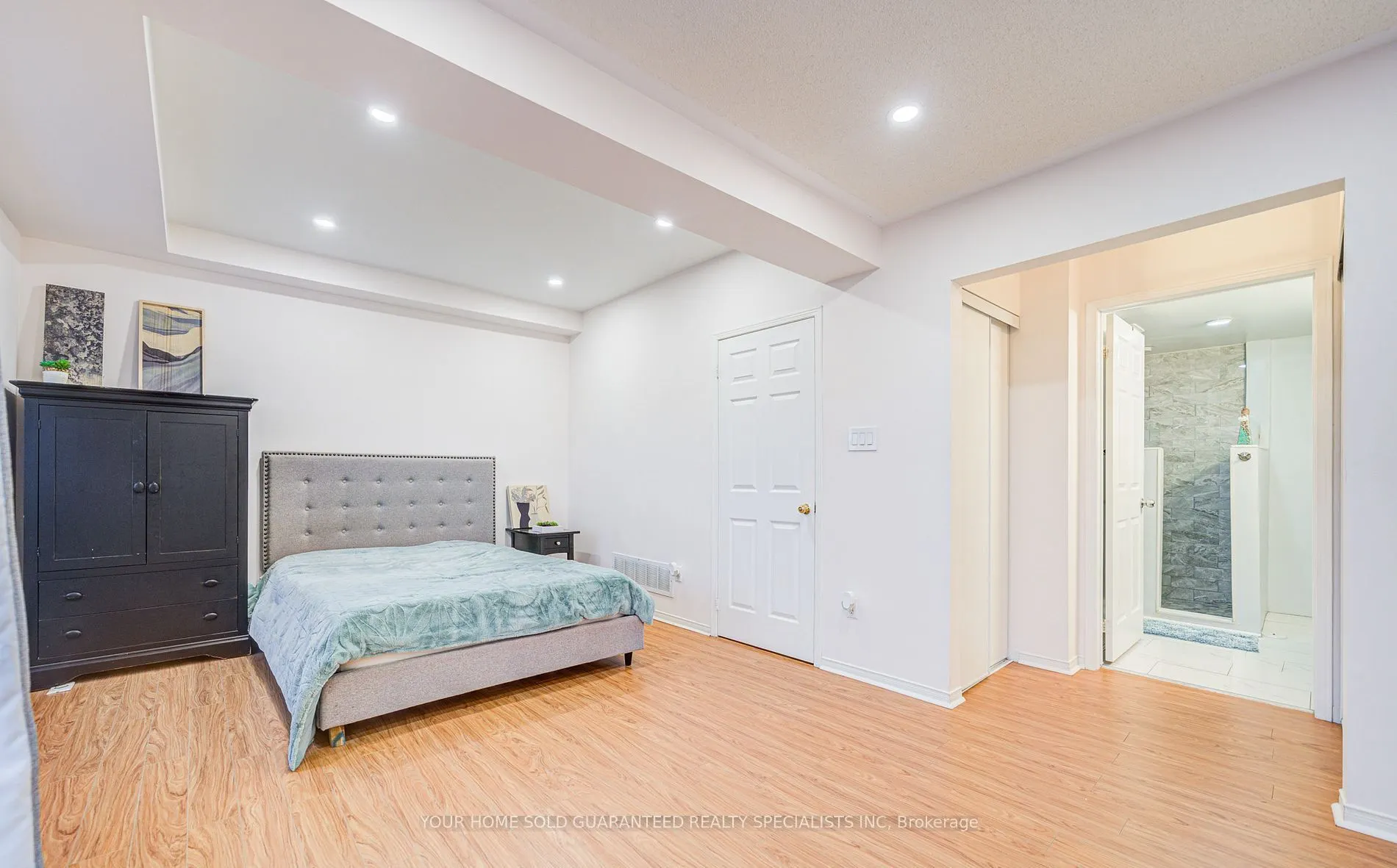 15 Cornell Meadows Avenue #A206