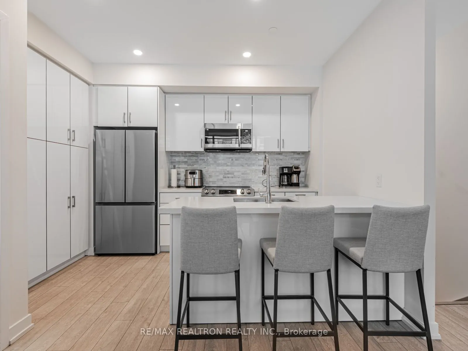 415 SEA RAY Avenue #G13