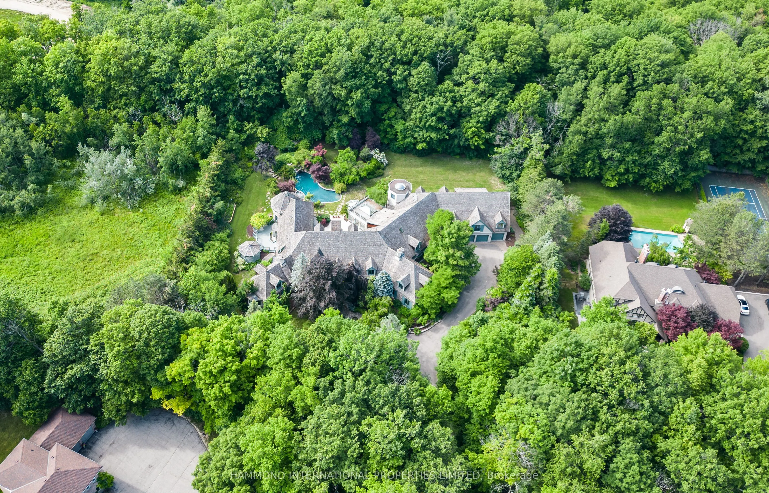 76 Quail Run Boulevard