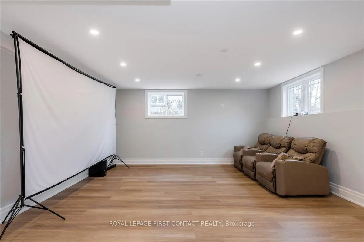 3500 Crescent Harbour Road