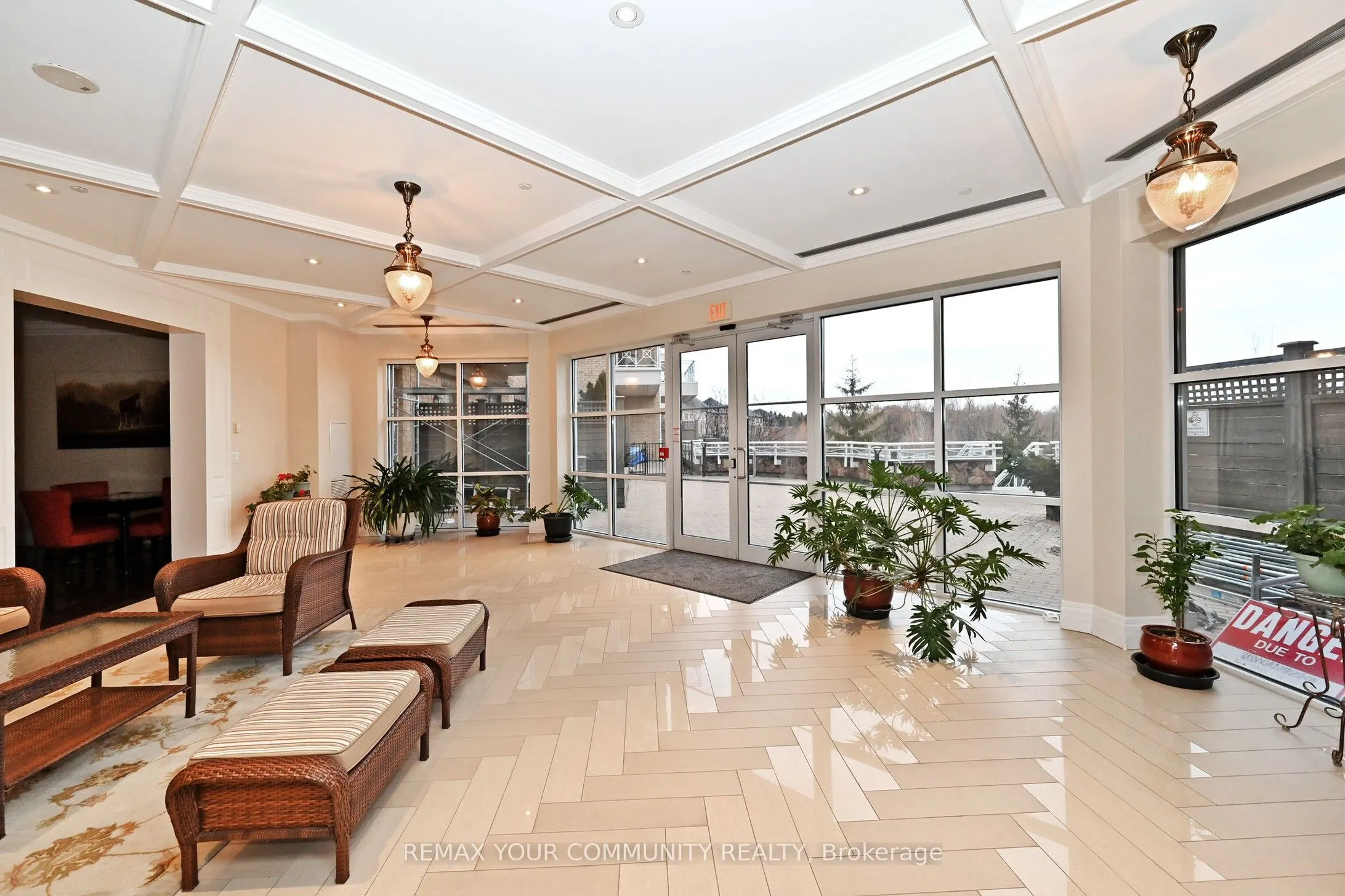 80 Burns Boulevard #416