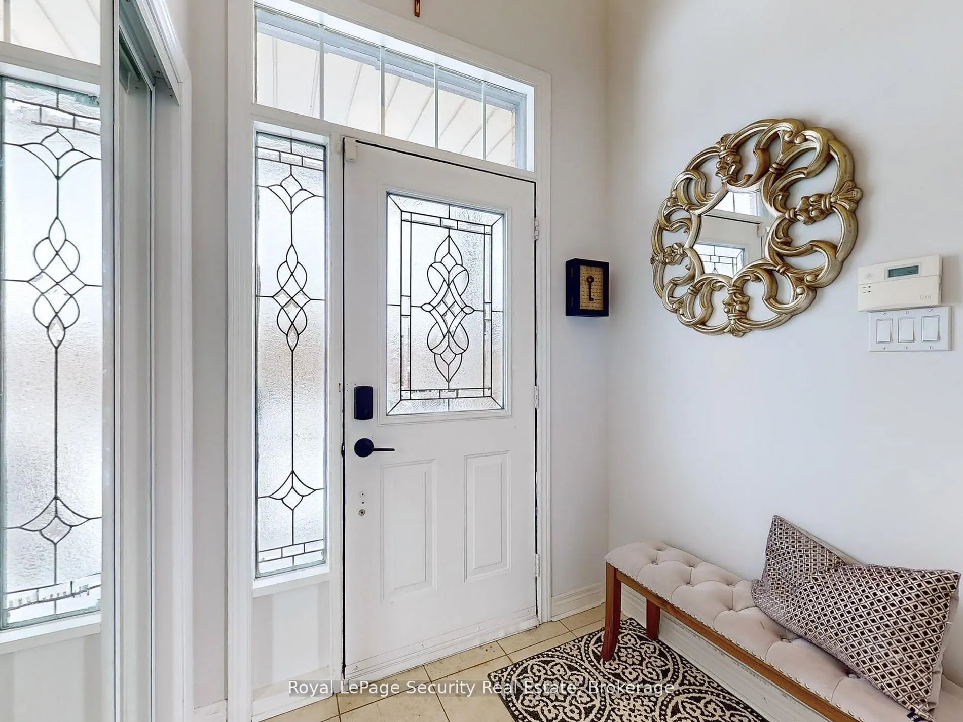 128 Daiseyfield Crescent