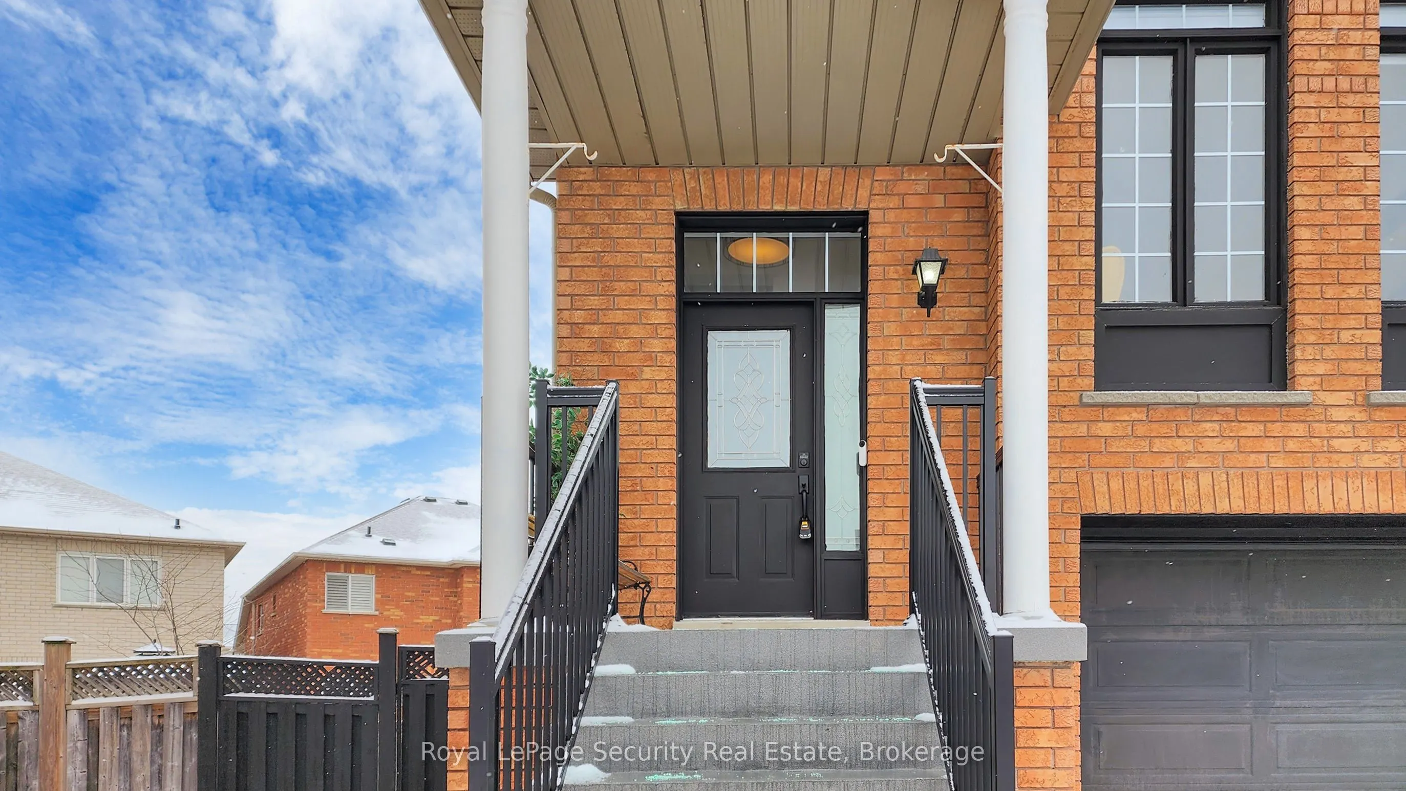 128 Daiseyfield Crescent