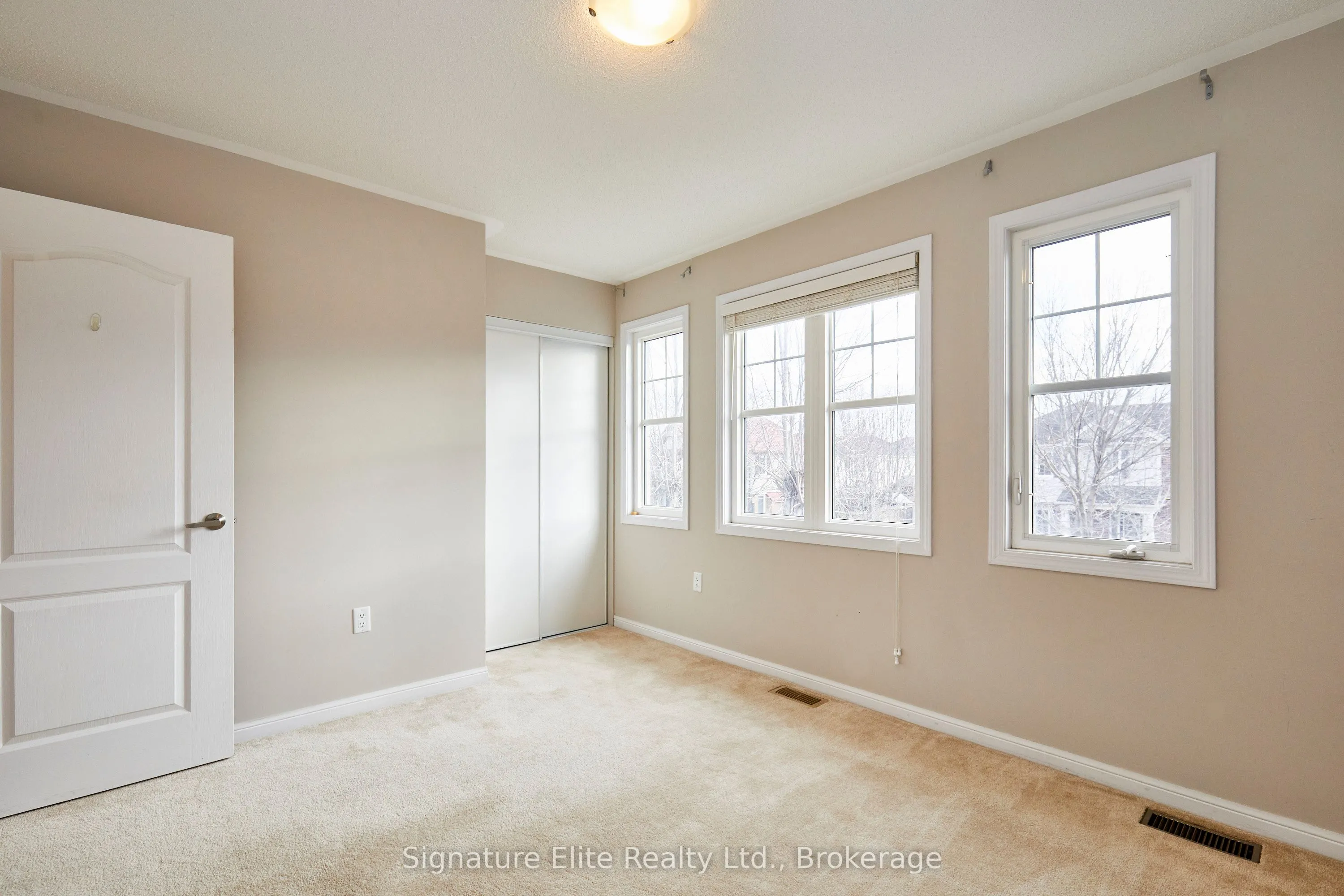 58 John W Taylor Avenue