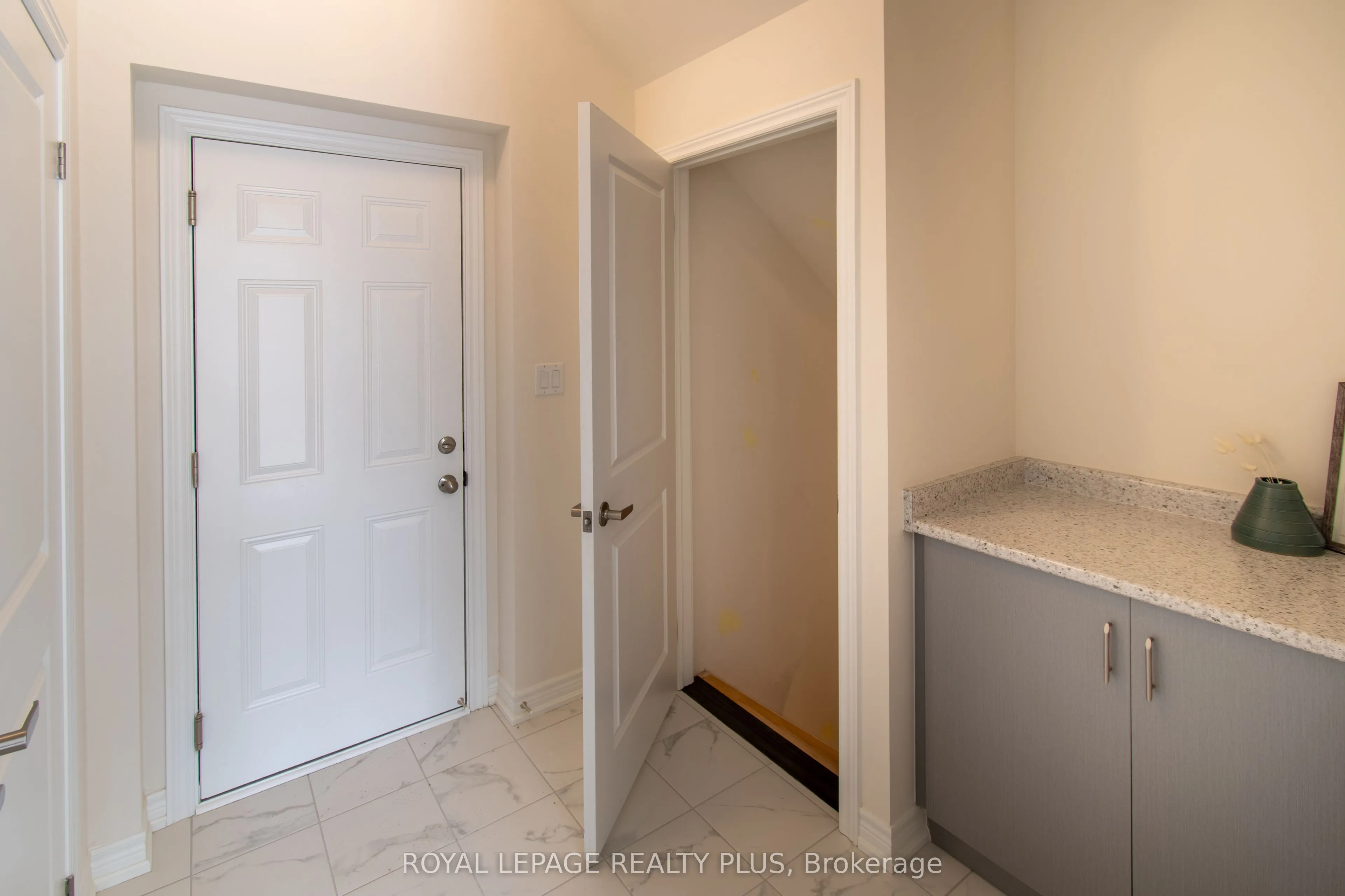147 Dovedale Drive