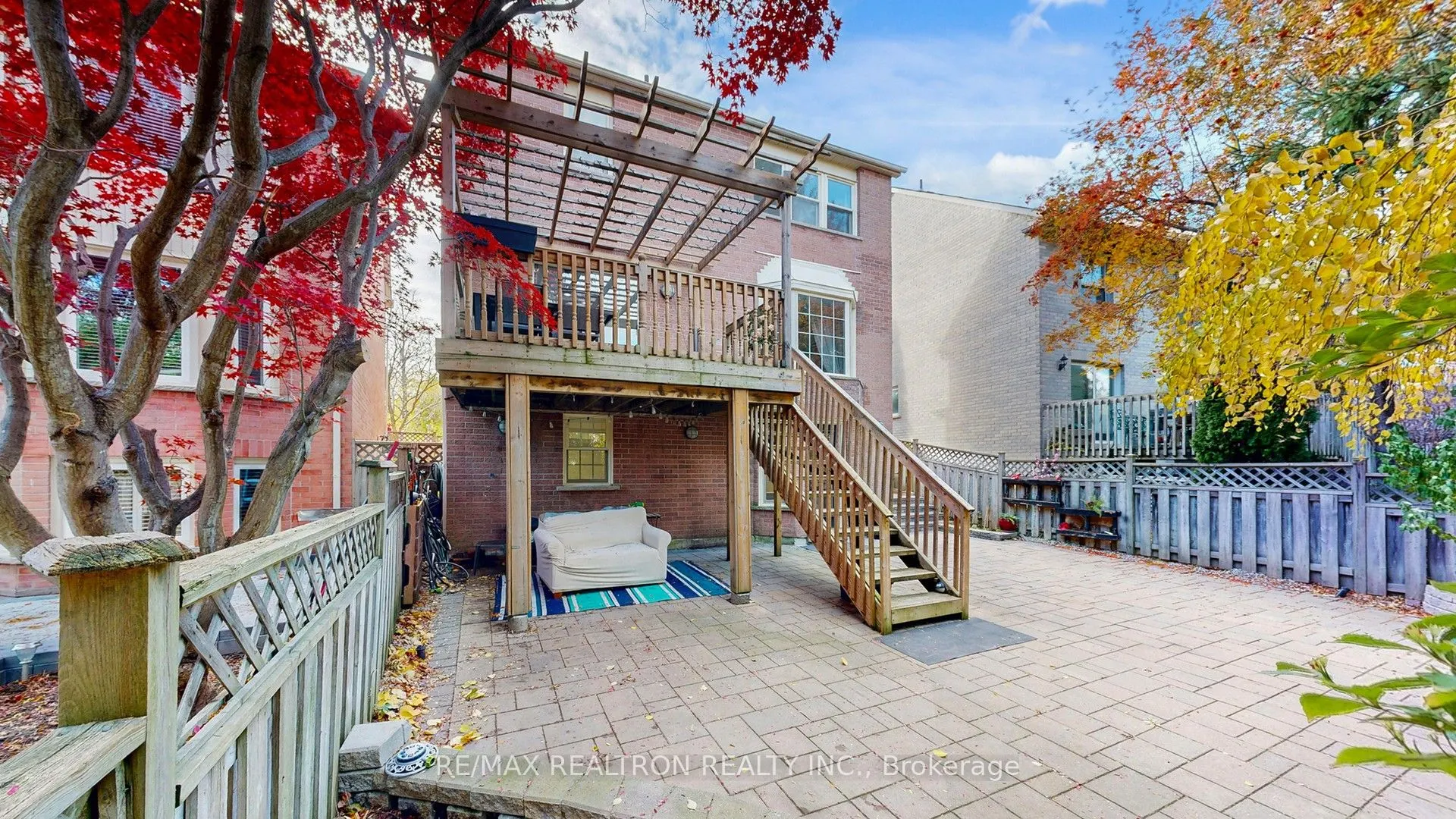 25 Waterbridge Lane